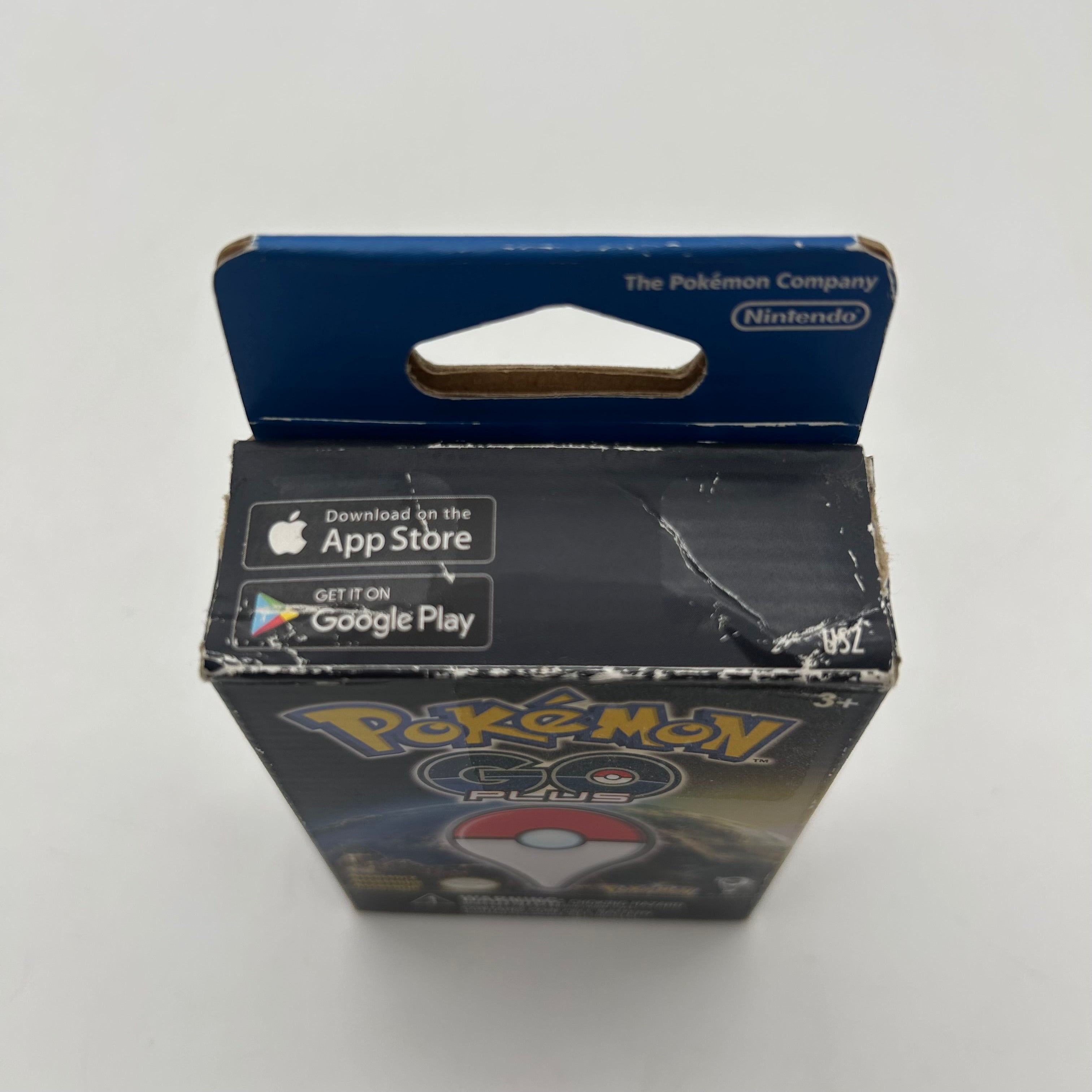 Pokemon Bracelet Go Plus Catcher & Spinner Device Battery Powered Niantic