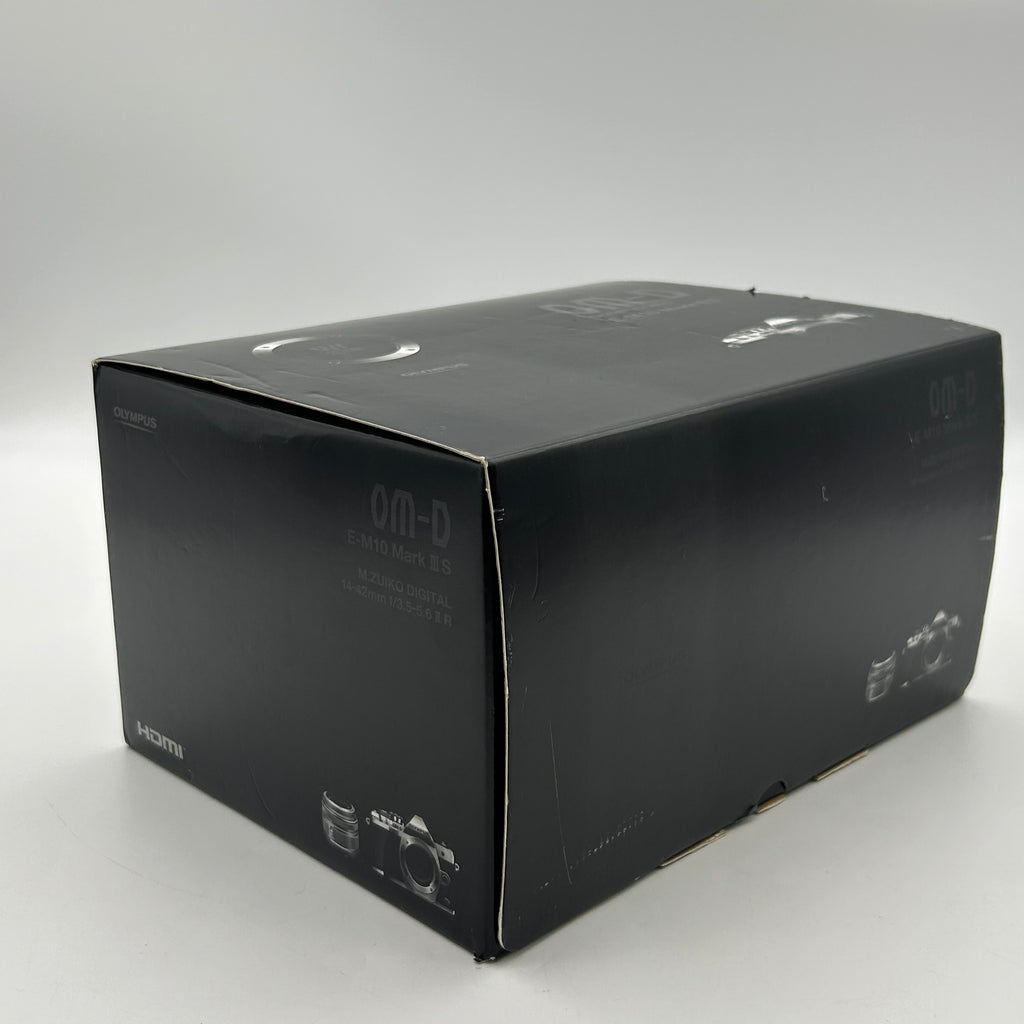 Olympus OM-D E-M10 Mark III Mirrorless Camera (Black) - Open Box