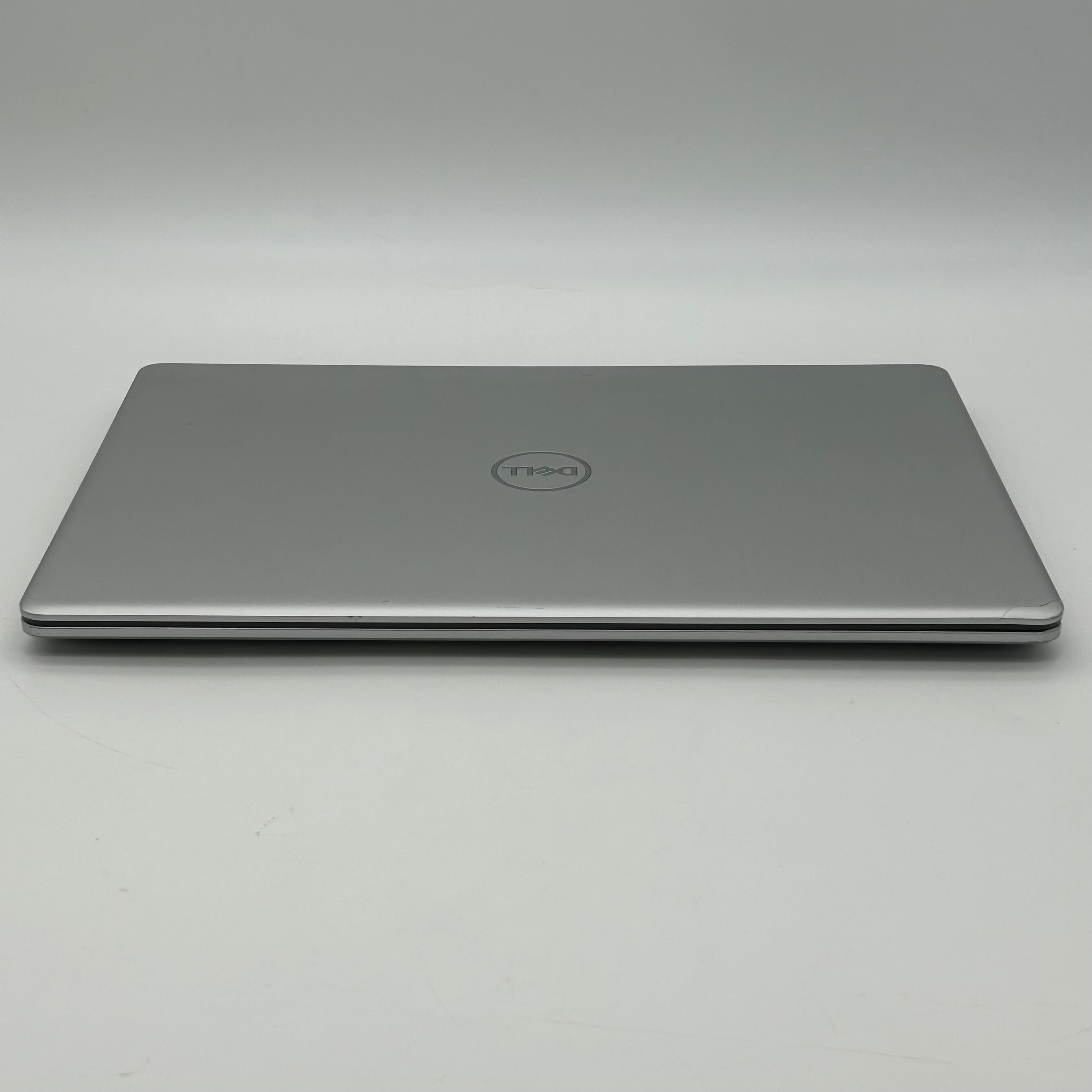 Dell Inspiron 5593 15.6" FHD Laptop Intel Core i7-1065G7 16GB RAM 512GB NVMe SSD Silver