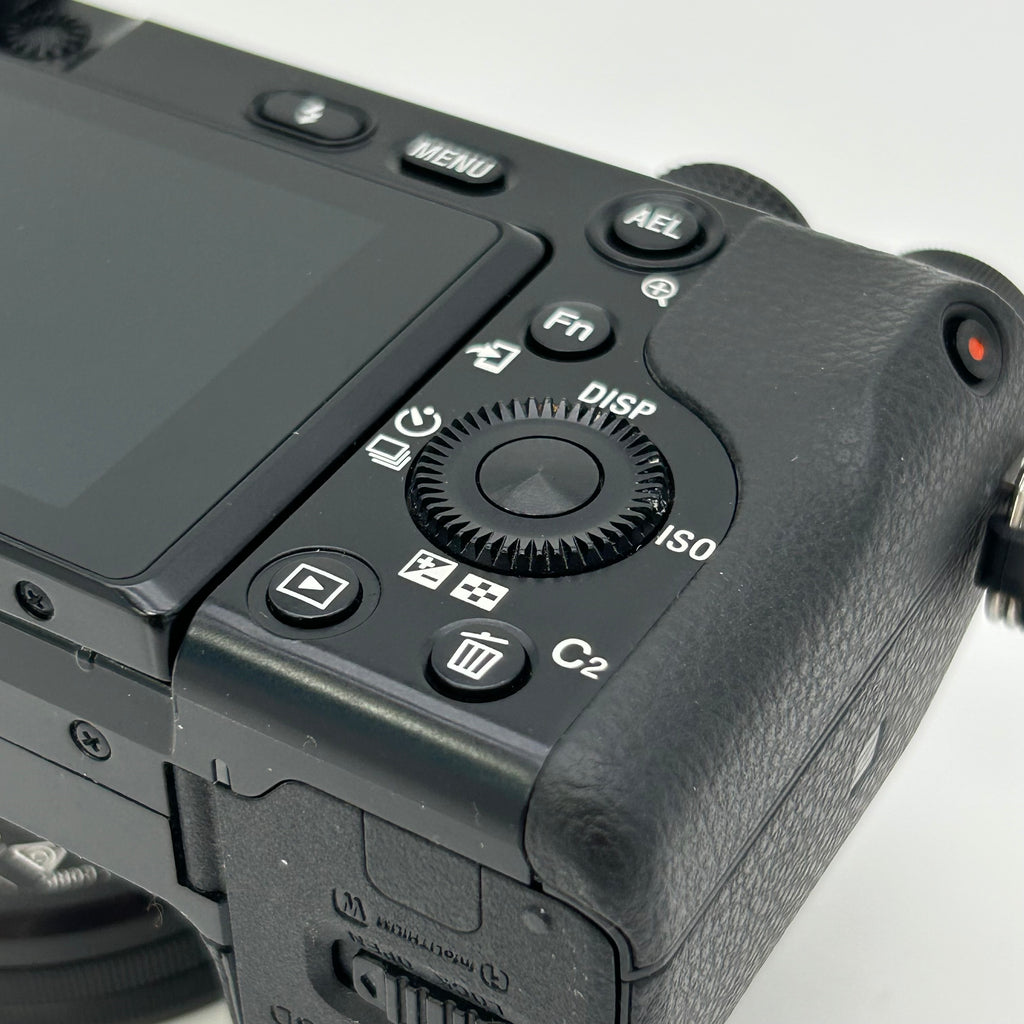 Sony Alpha A6100 APS-C Mirrorless Interchangeable-Lens Camera with 16-50mm - Black - Used
