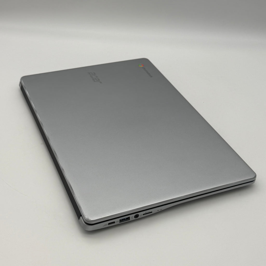 Acer Chromebook 315 15.6-inch Intel Celeron 4GB RAM 64GB Silver, Charger & Wired Mouse included