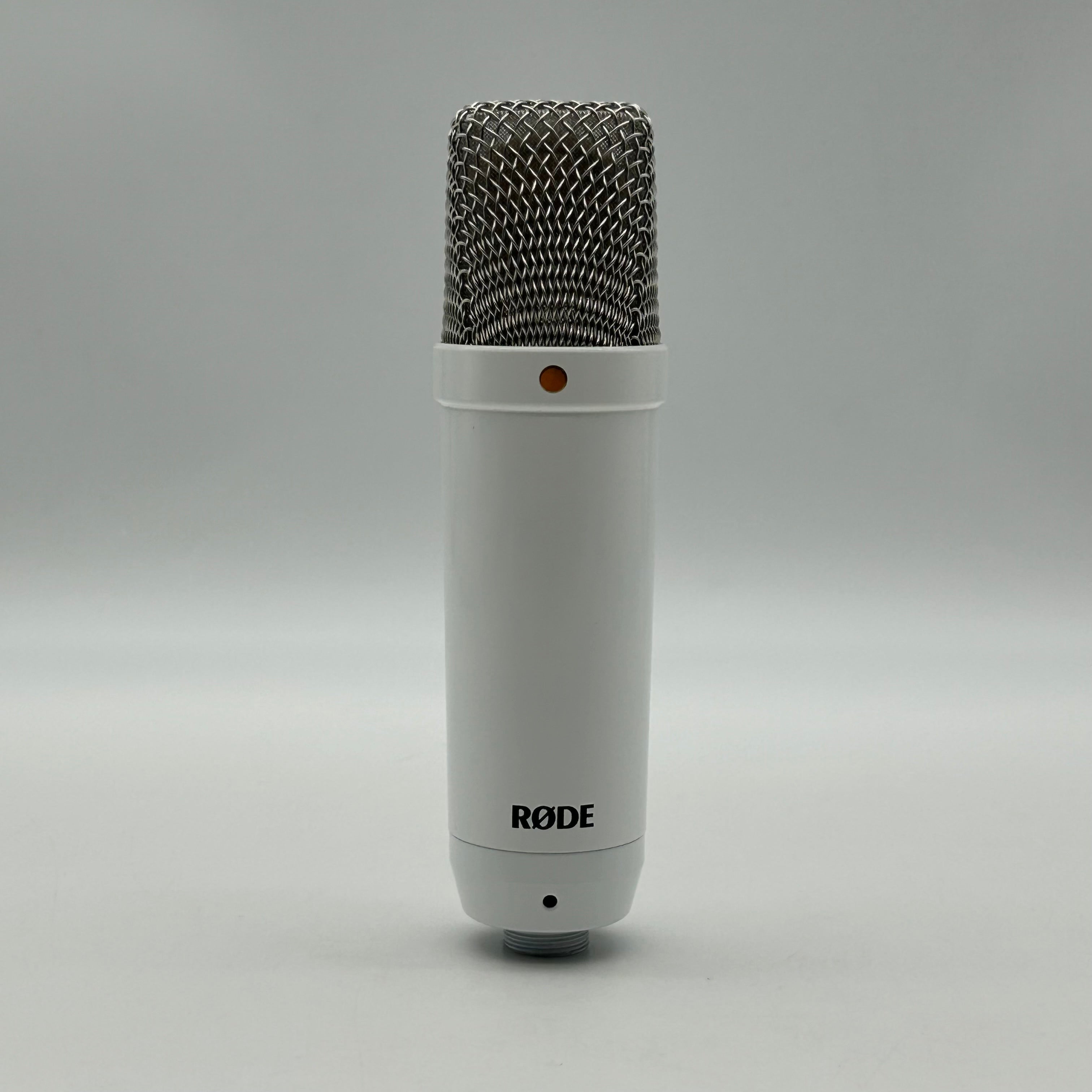 Rode NT1 Condenser Studio Microphone P48