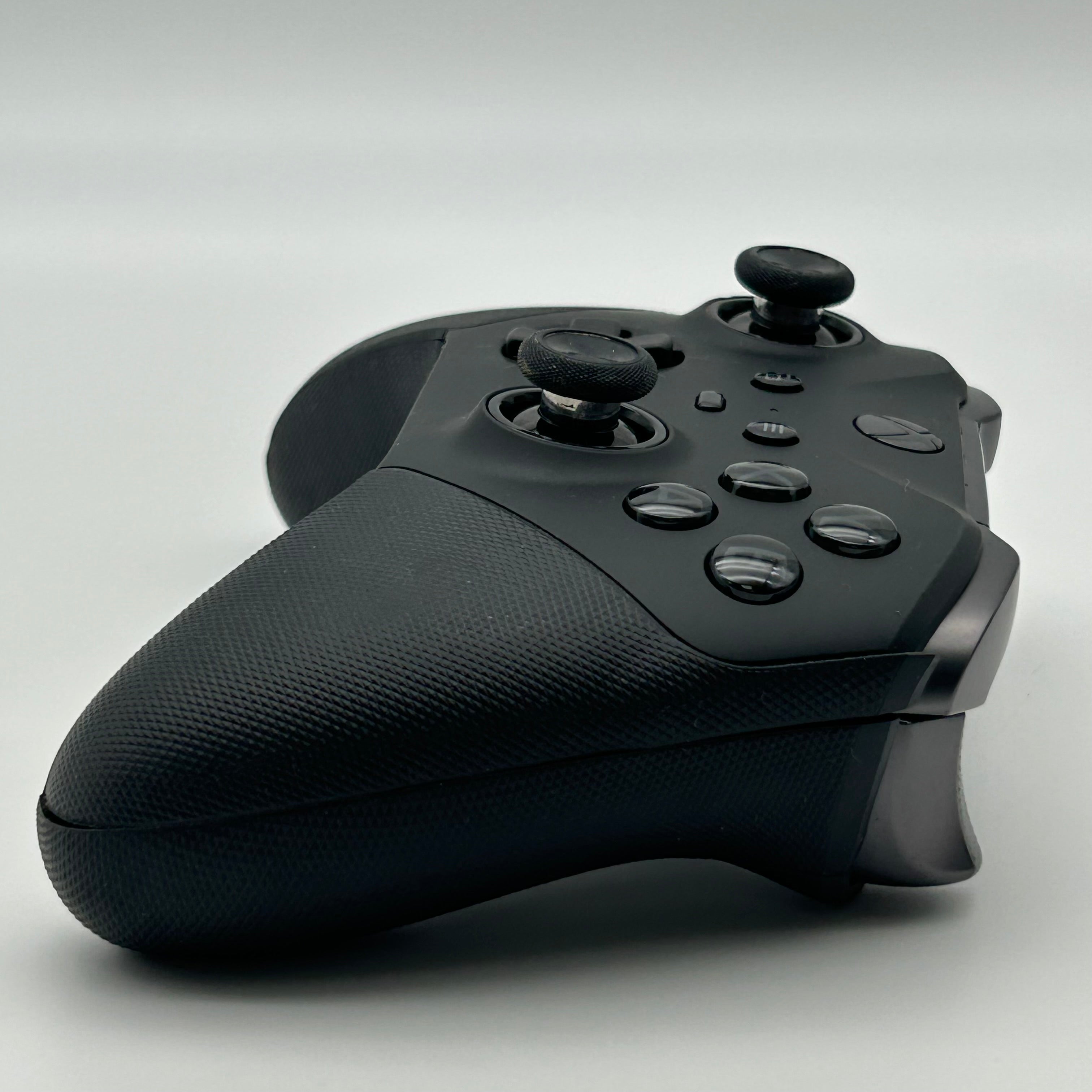 Microsoft Xbox Elite Wireless Controller Series 2 -  Fully Working with Case and Accessories