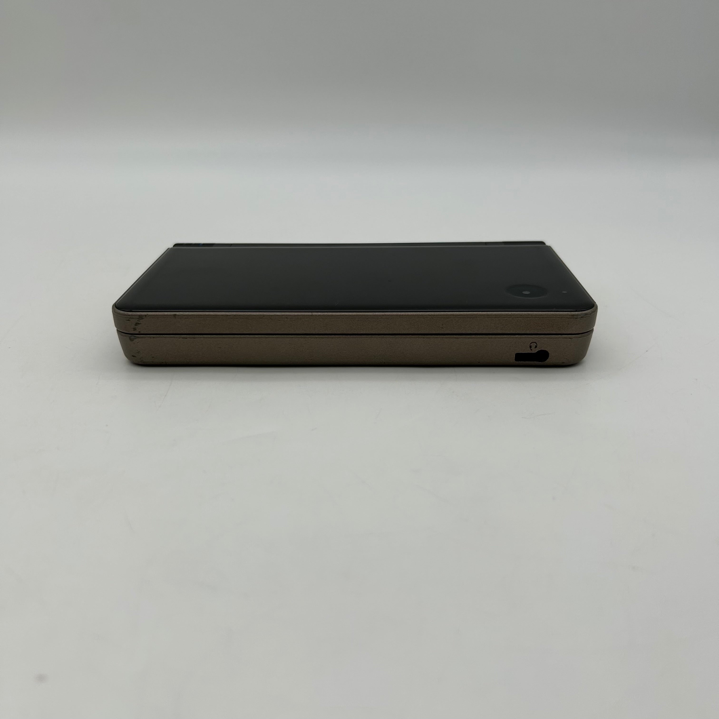 Nintendo DSi XL Handheld System Black - No Stylus & Charger - Tested