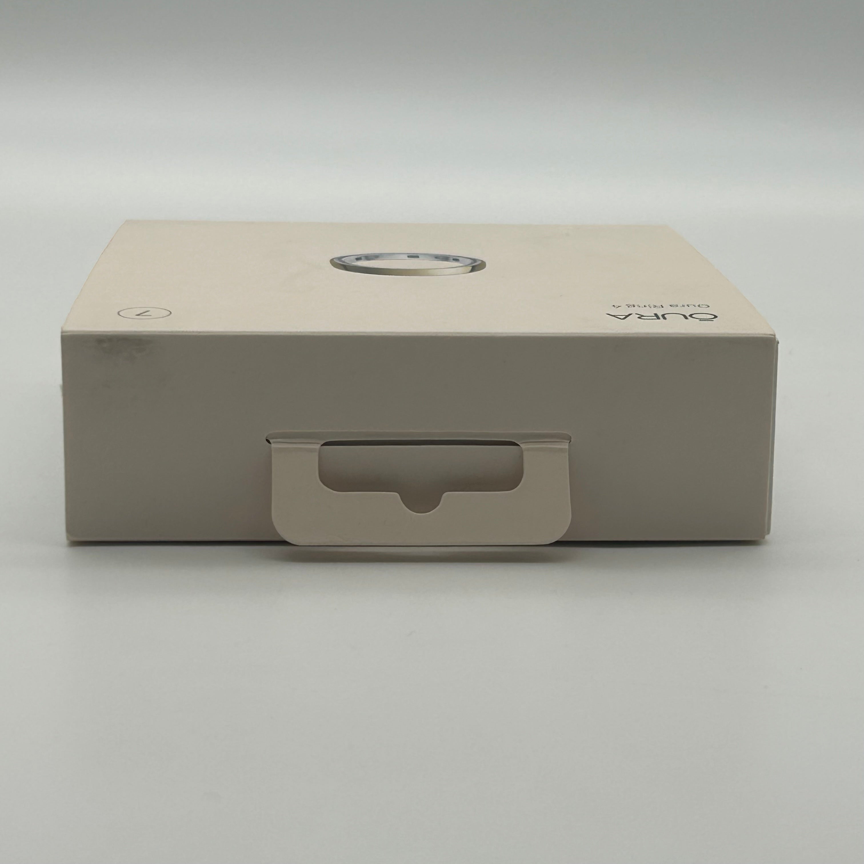 Oura Ring 4 - Size 7 (Gold) w/ Charging Base & Box