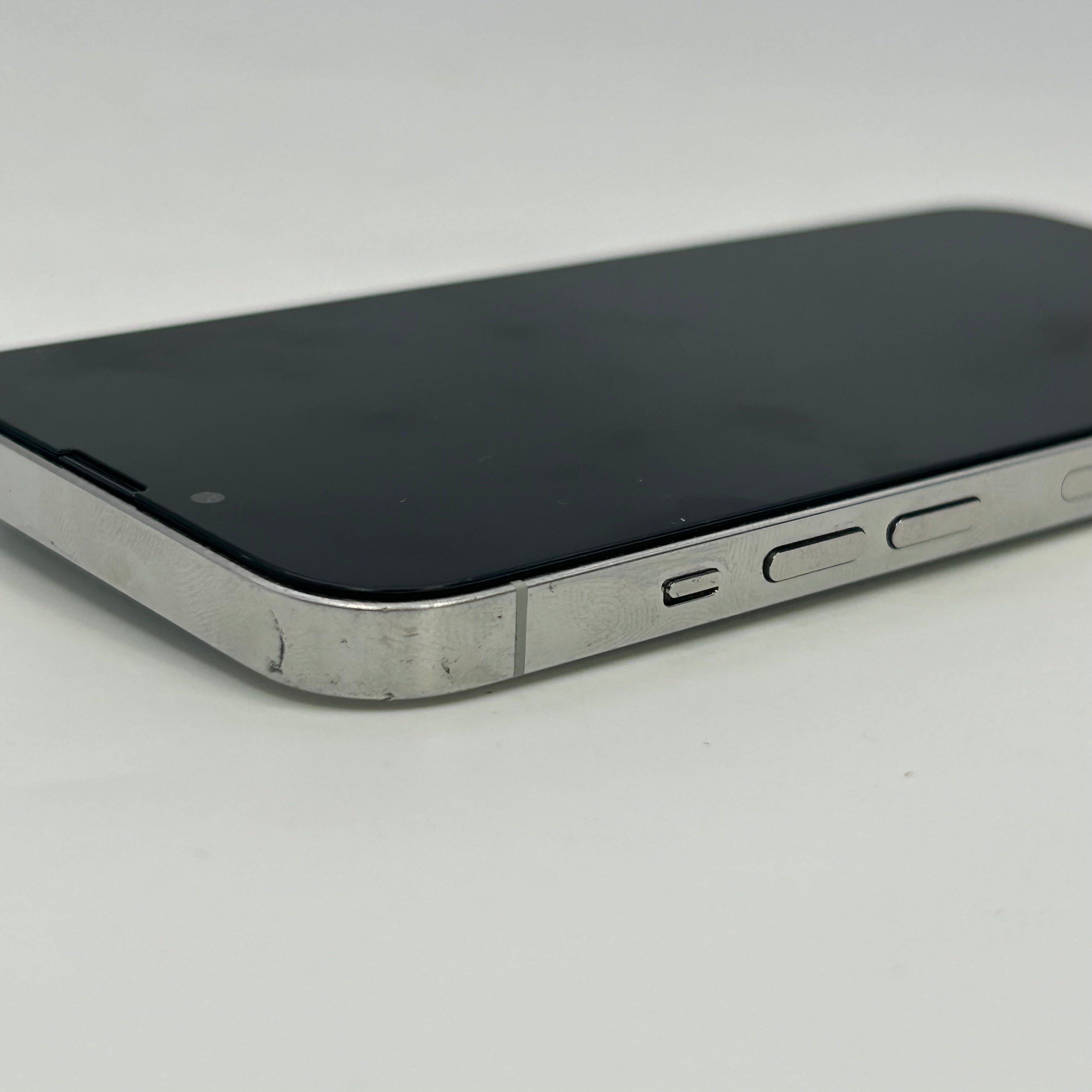 Apple iPhone 13 Pro A2483 128GB Network Unlocked Read Desc