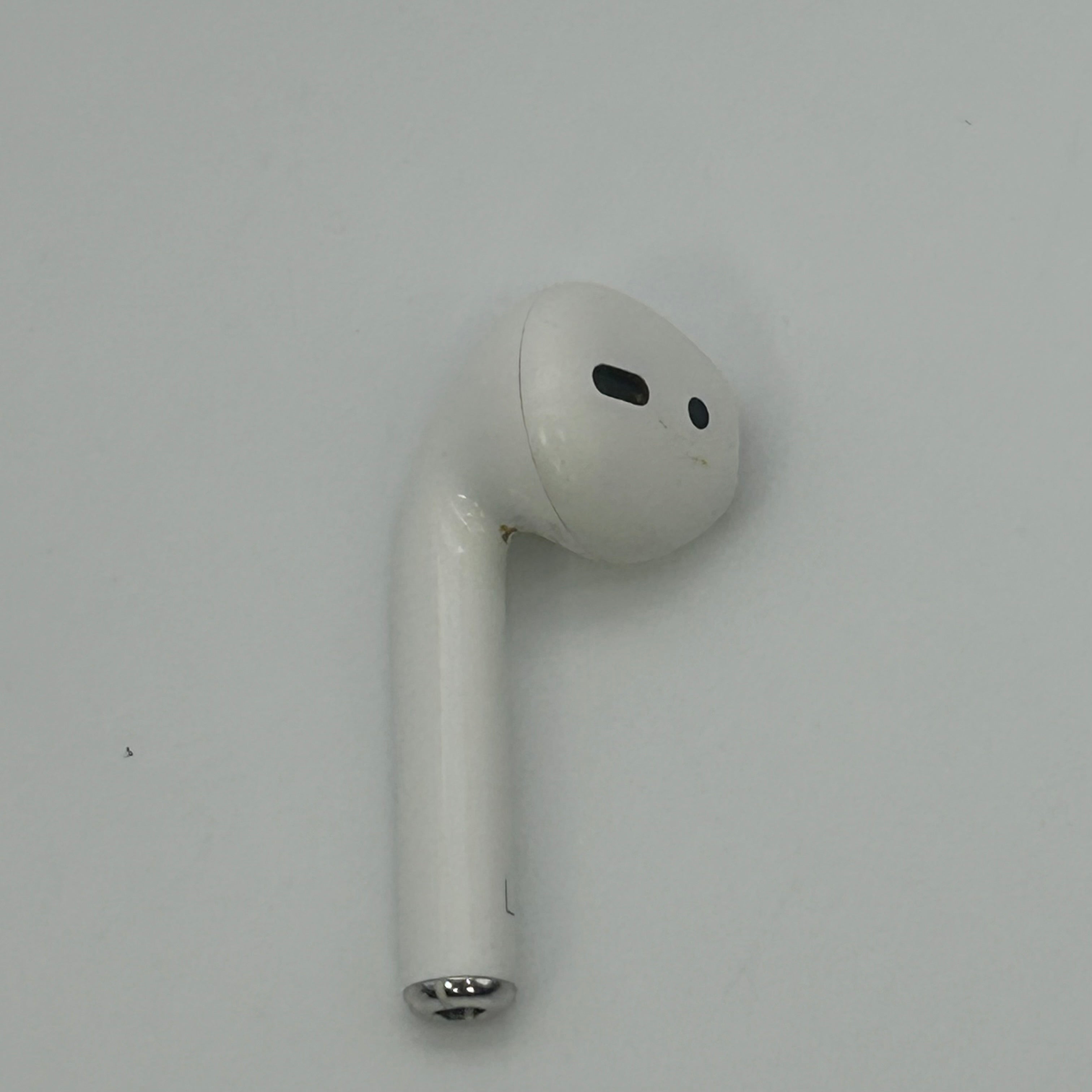 Apple AirPods (1st Gen) Complete Set A1523 A1524 A1602 (2016)