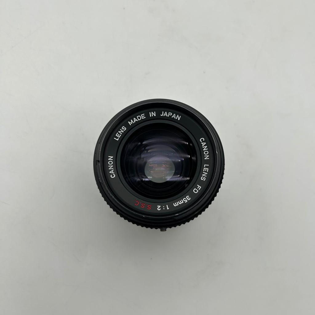 Canon 35mm F/2 S.S.C Wide Angle FD Lens R207