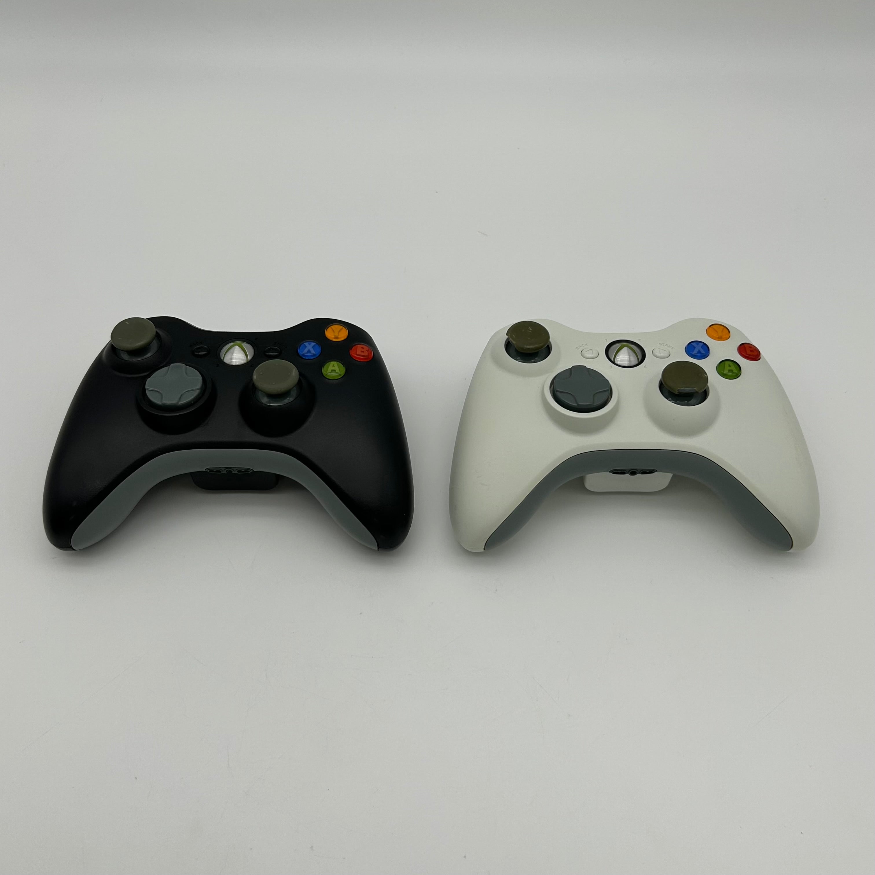Microsoft XBox 360 S Slim 120GB 60S Bundle - Controllers - Cables - 6 Games - Black - Tested & Works - Used