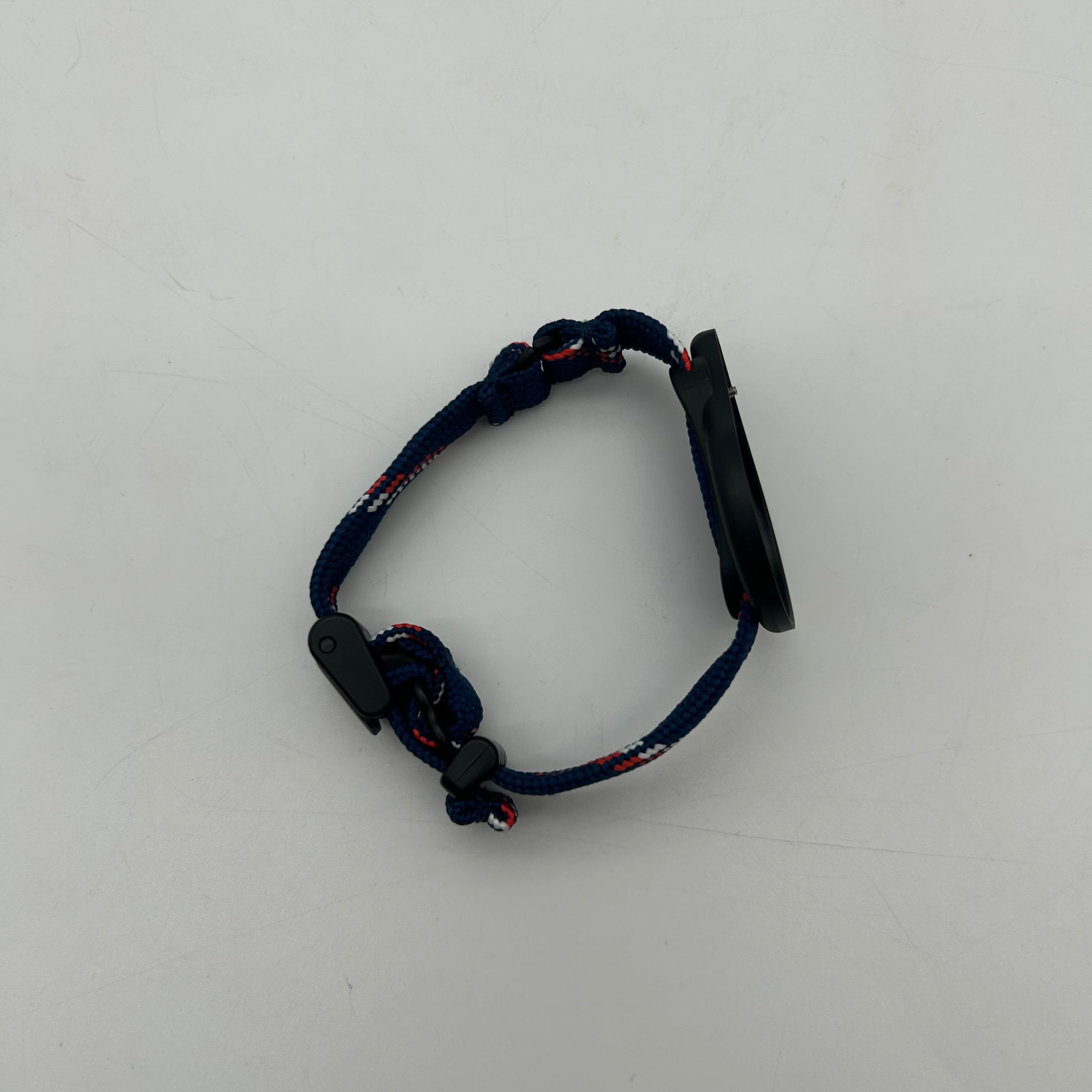 Pokemon Bracelet Go Plus Catcher & Spinner Device Battery Powered Niantic