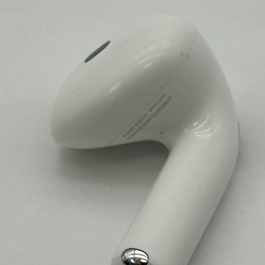 Apple AirPods (4th Gen) Complete Set A3058 A3050 A3053 - White Genuine tested Working Pair - Used
