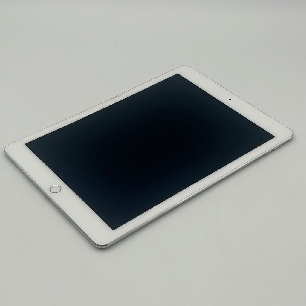 Apple iPad Air 2 Wi-Fi 16GB Silver A1566 - Cracked Screen
