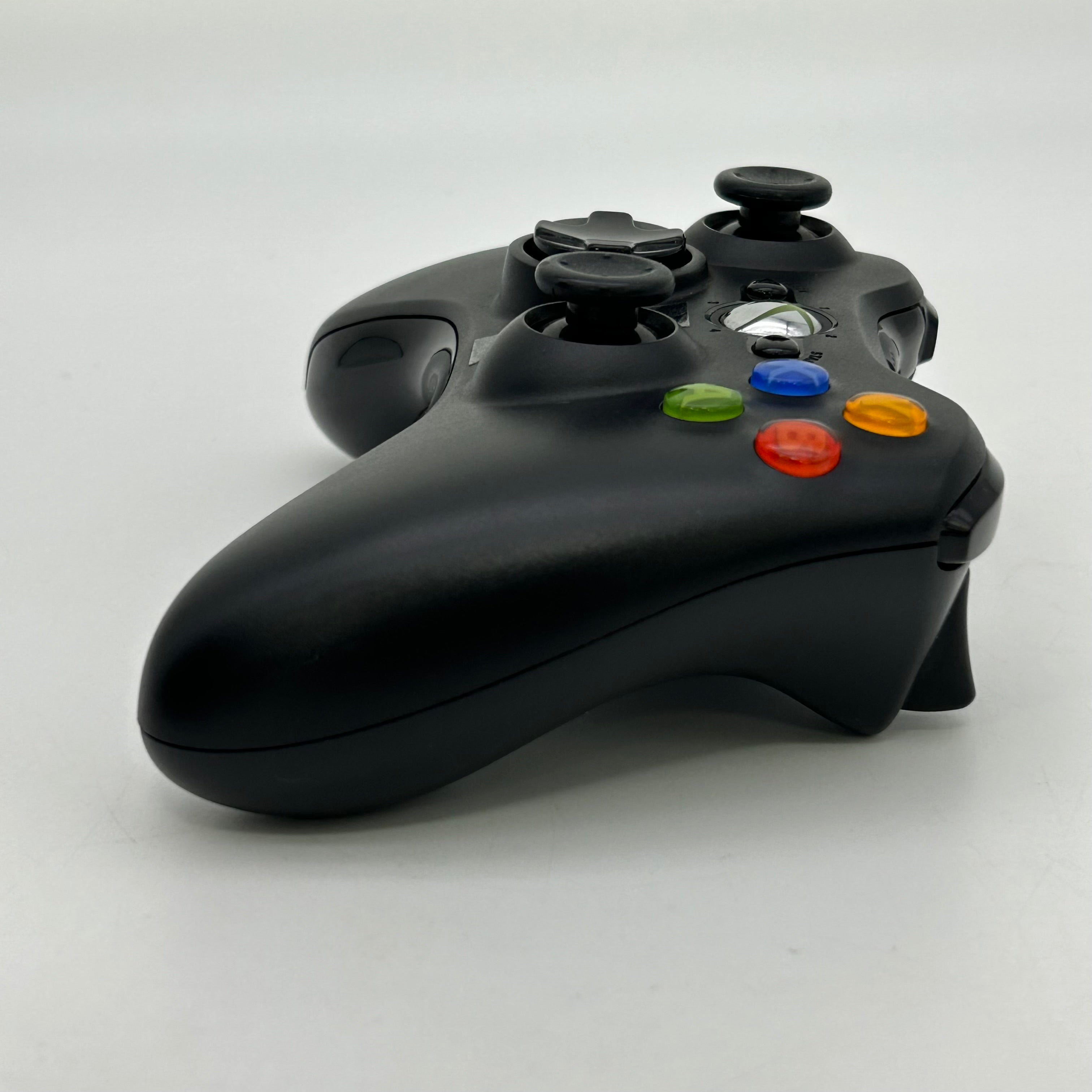 Xbox 360 S Slim Black (Model 1439) 4GB w/ Kinect & 1 Game - Tested