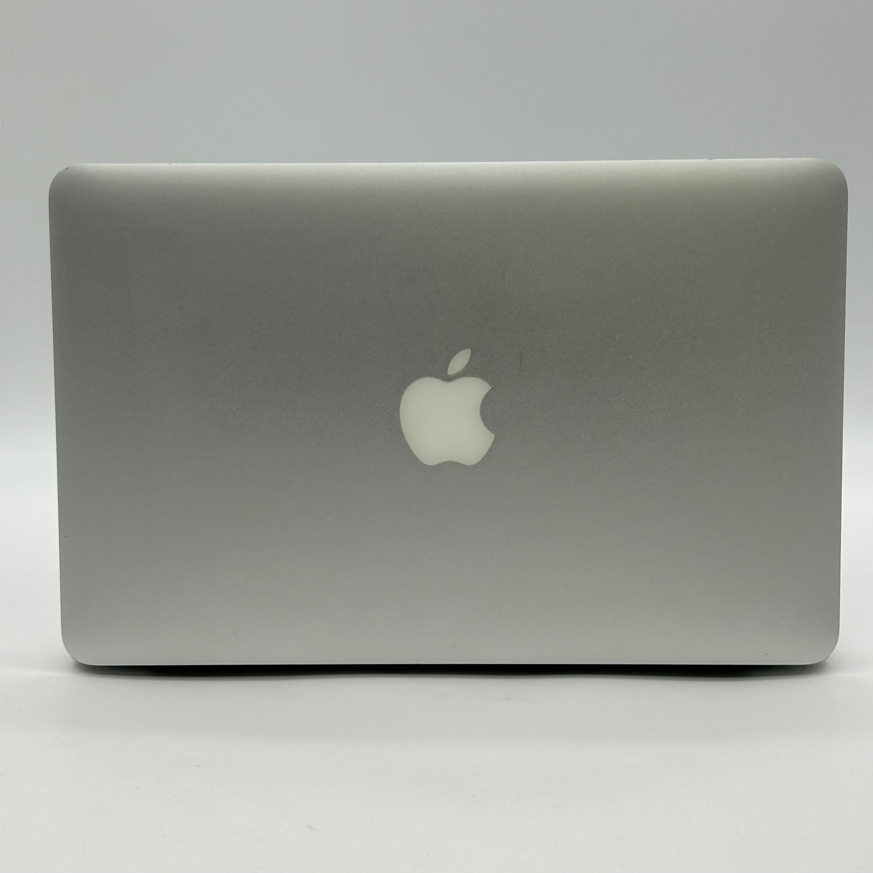 Apple MacBook Air 11" A1370 Intel Core 2 Duo 2GB RAM 128GB - *READ*