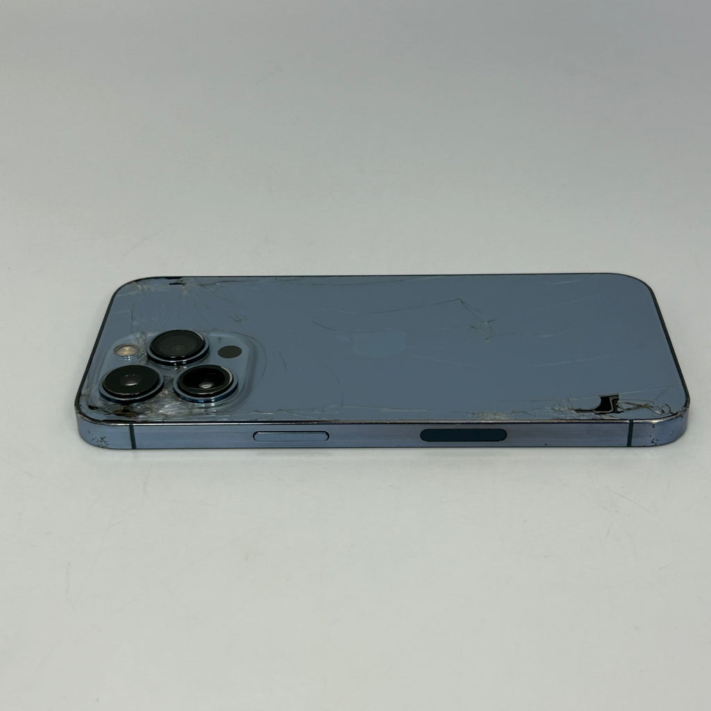 Unlocked Apple iPhone 13 Pro 256GB 26.4.2 MLQQ3LL/A *READ*