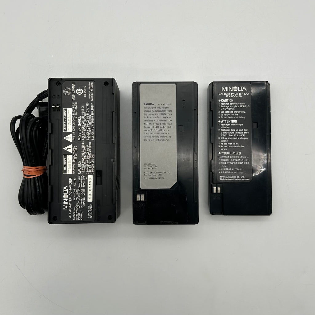Vintage Minolta CR-1000S AF VHS Camcorder Movie Camera Bundle Charger Untested
