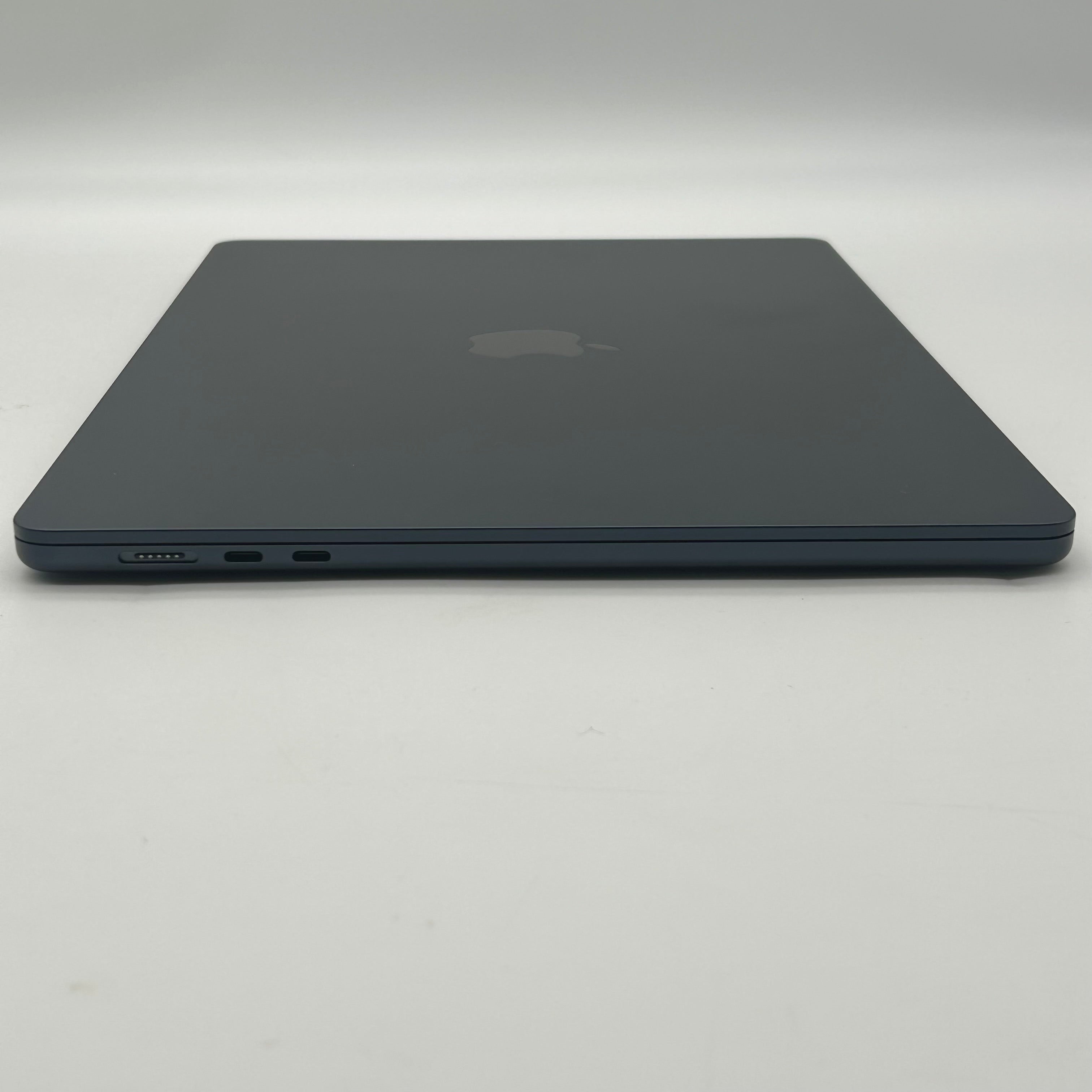 2025 Apple MacBook Air 15" M4 10C GPU 4.4GHz 16GB RAM 512GB SSD A3241