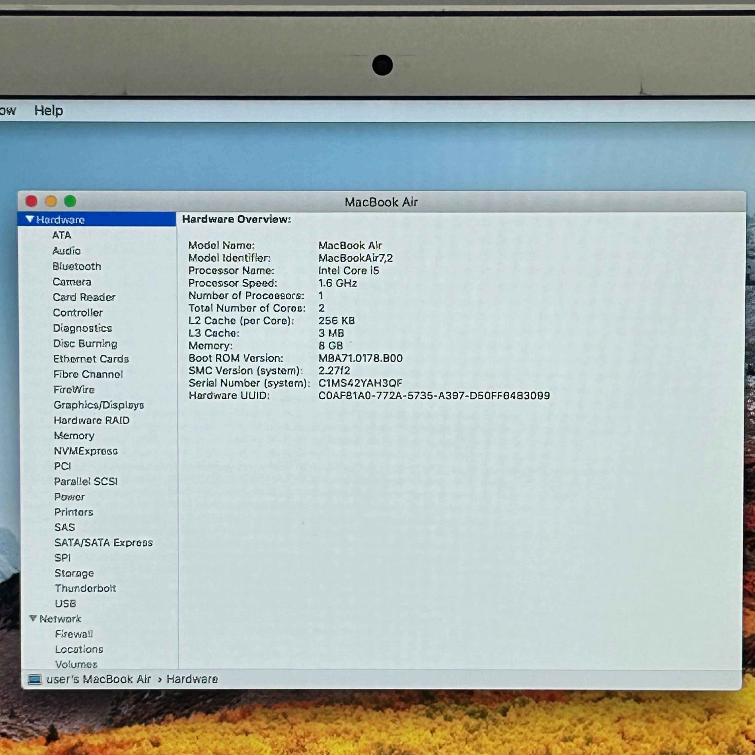 Apple MacBook Air A1466 Core i5 1.6Ghz 8GB RAM 256GB