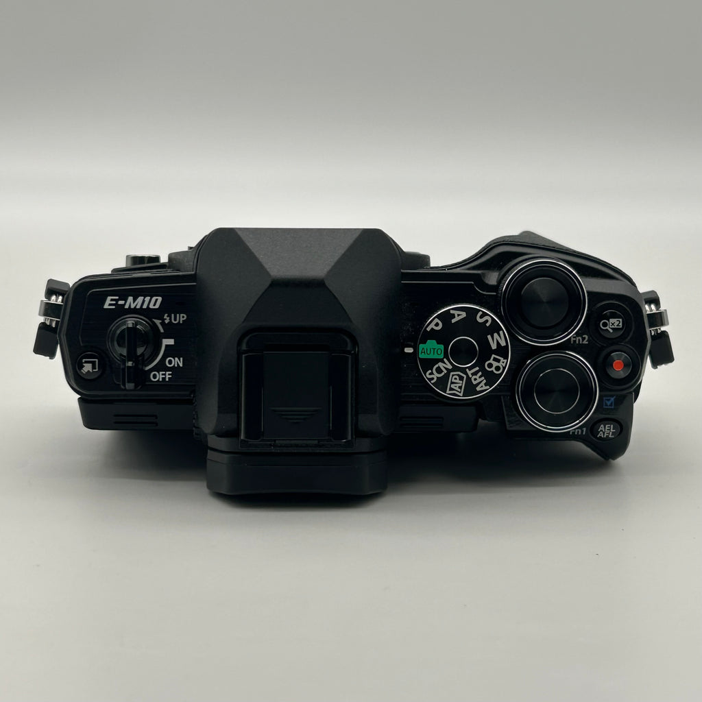 Olympus OM-D E-M10 Mark III Mirrorless Camera (Black) - Open Box