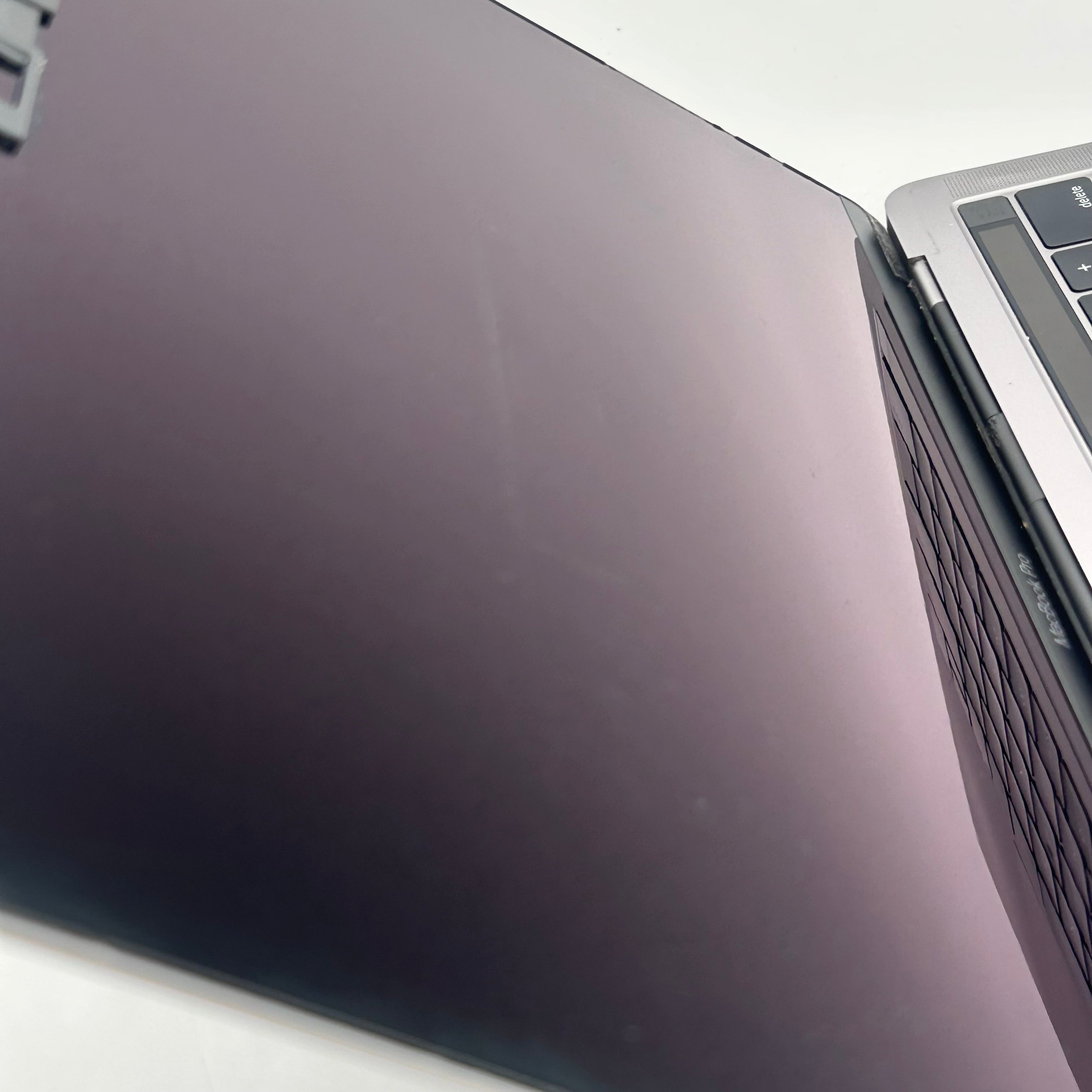 Apple MacBook Pro 13-inch A1706 - FOR PARTS/NOT WORKING