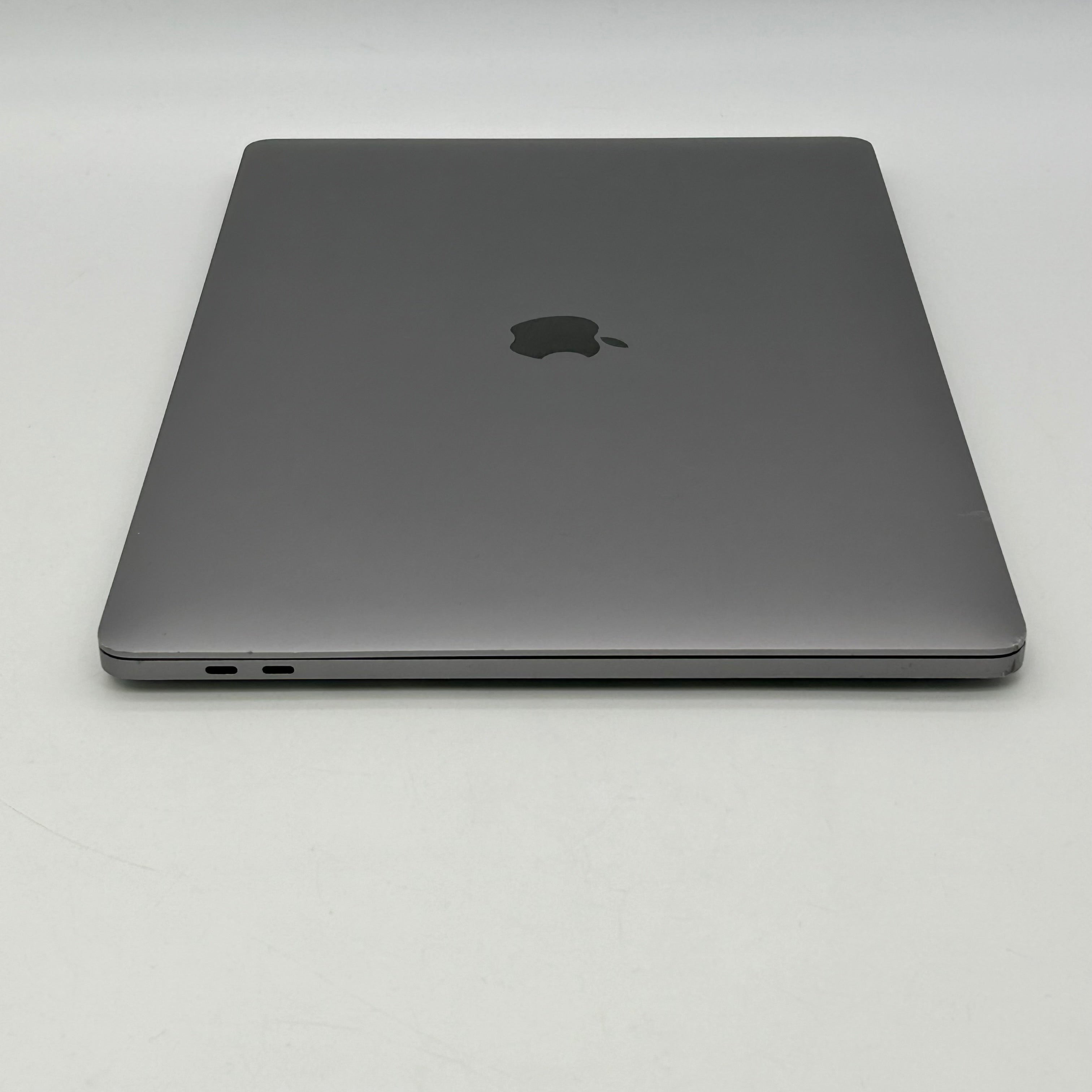 NY08-45278 Apple MacBook Pro 16" A2141 2020 Laptop for Parts Broken