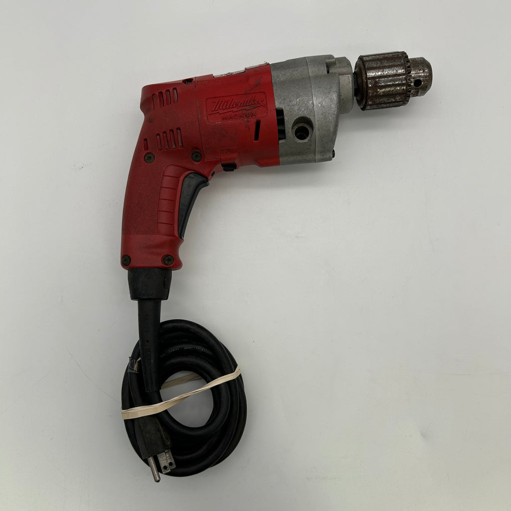 MILWAUKEE TOOLS 1/2" MAGNUM HOLE-SHOOTER DRILL 0234-1 w/ SIDE HANDLE CHUCK KEY
