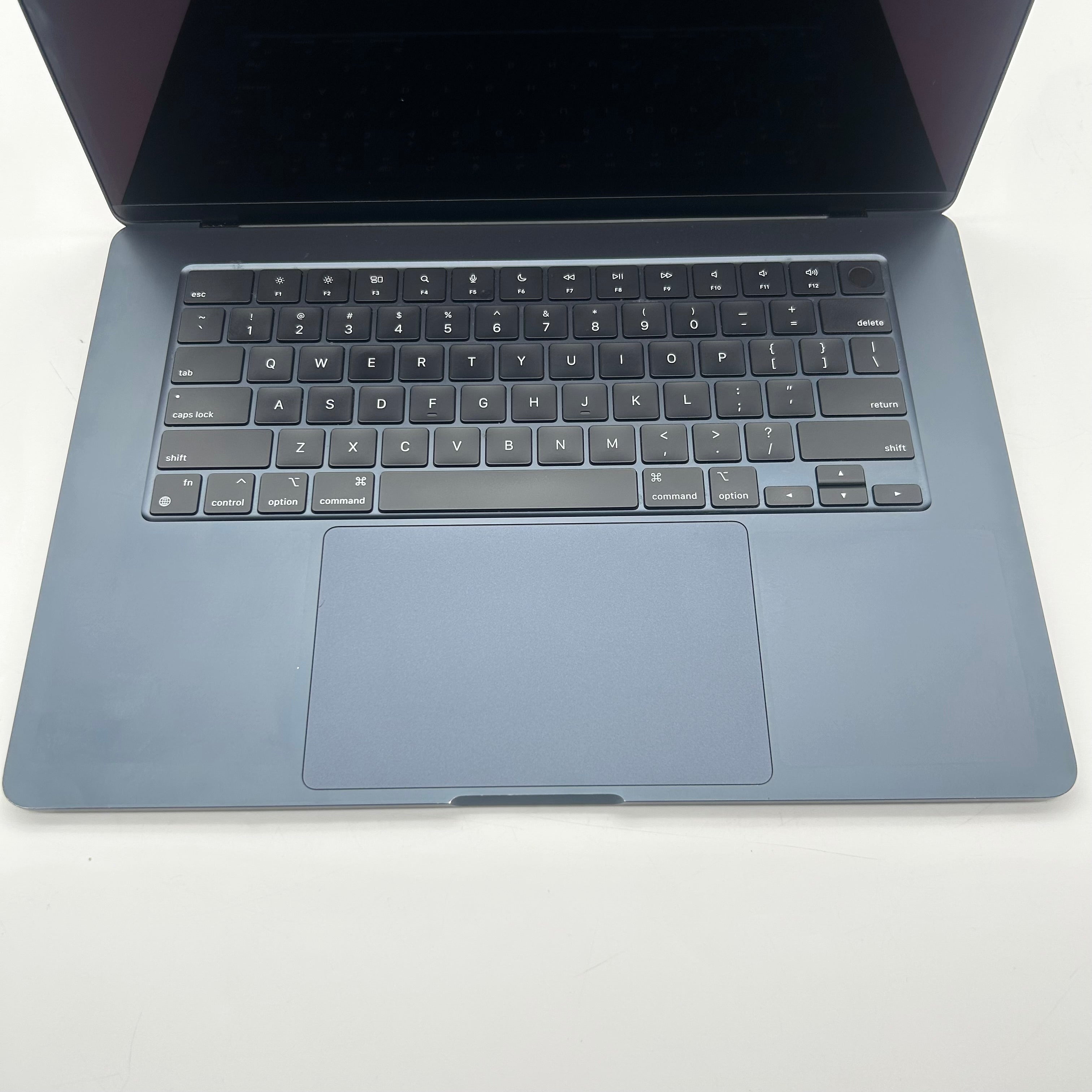 Apple MacBook Air 15" M2 10C GPU 3.5GHz 8GB RAM 256GB SSD A2941 89% BH