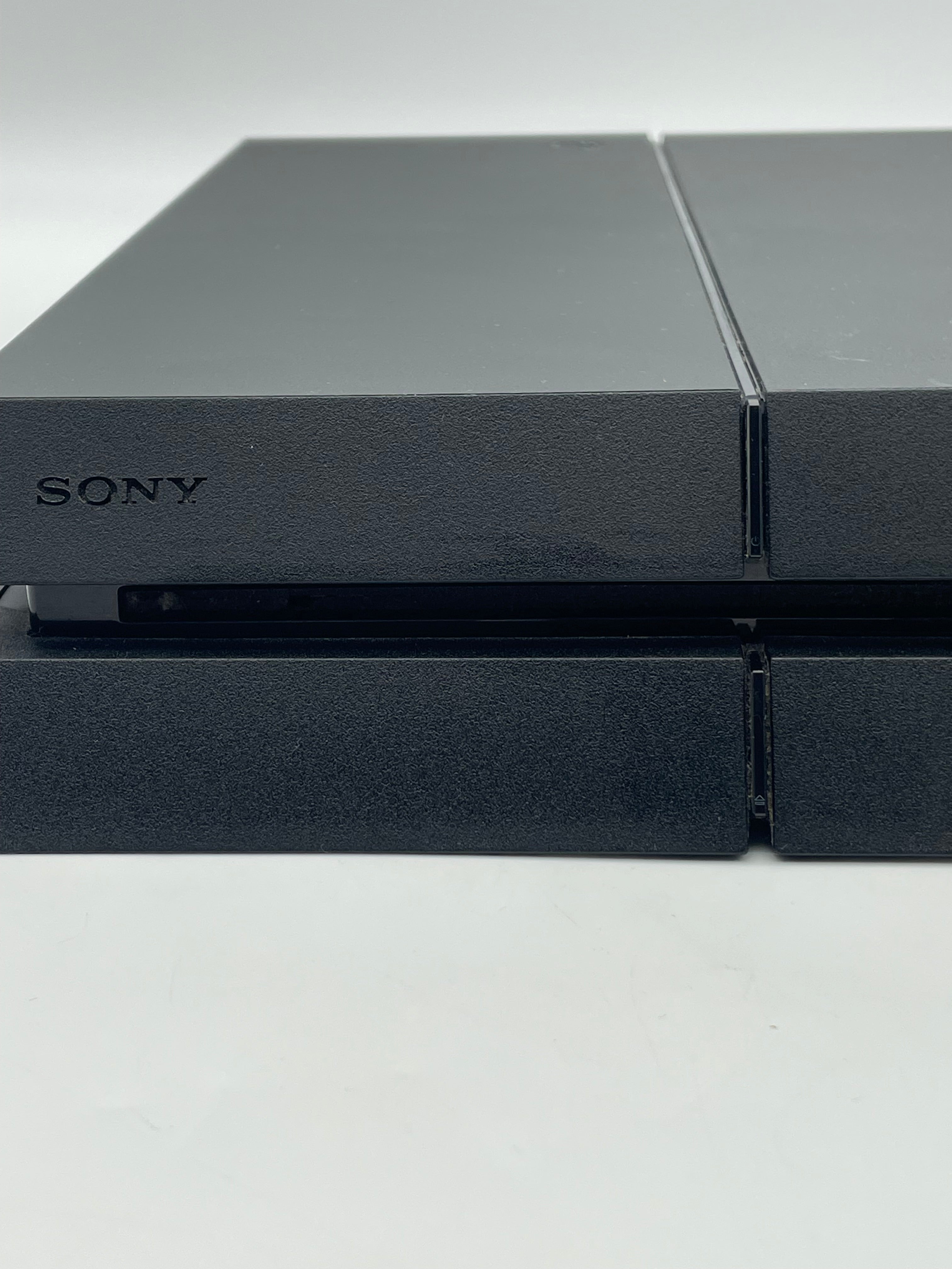 Sony PlayStation 4 CUH-1215A, Console Only - For Parts Only