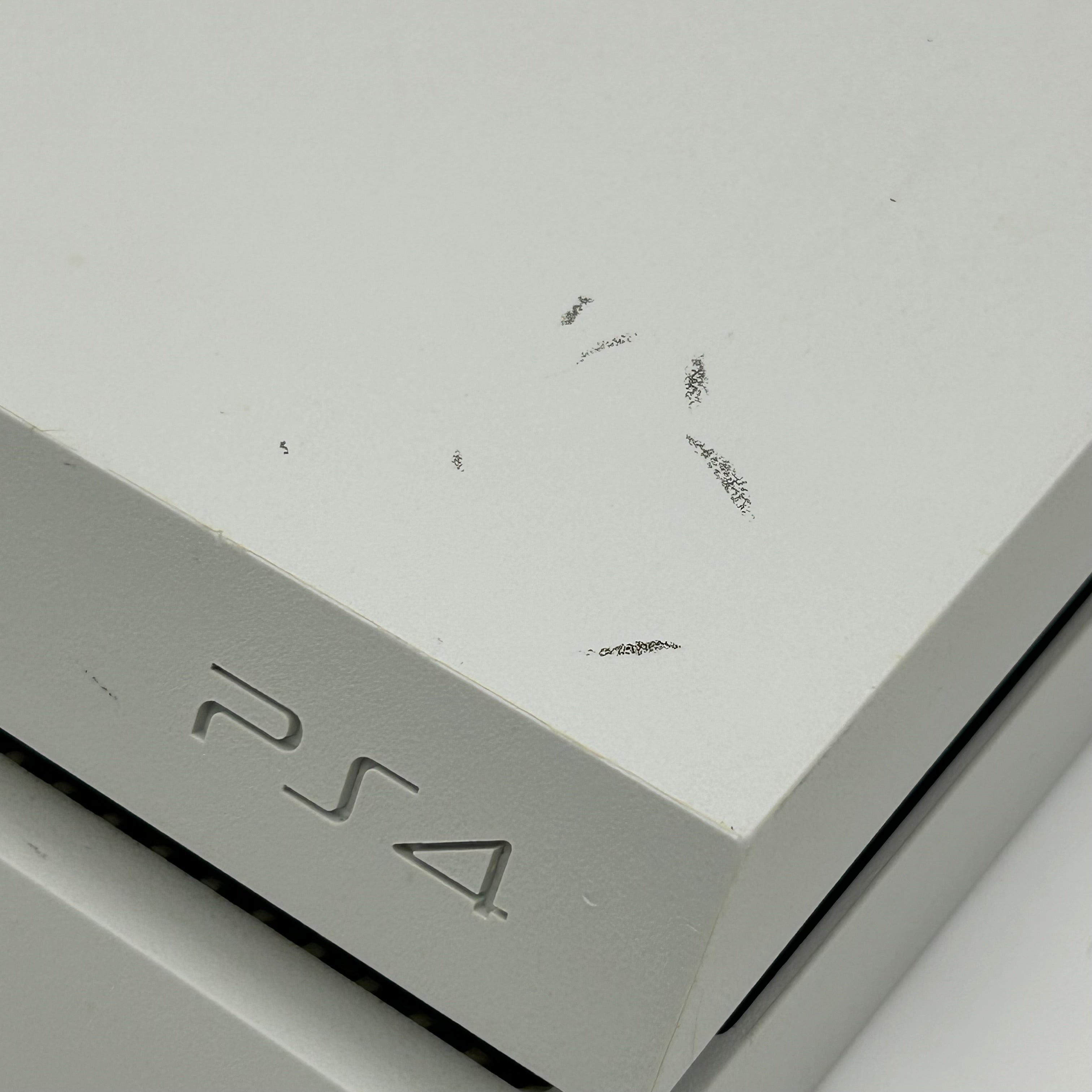 Sony PlayStation 4 PS4 Glacier White Console CUH-1115A Bundle Cords Controller
