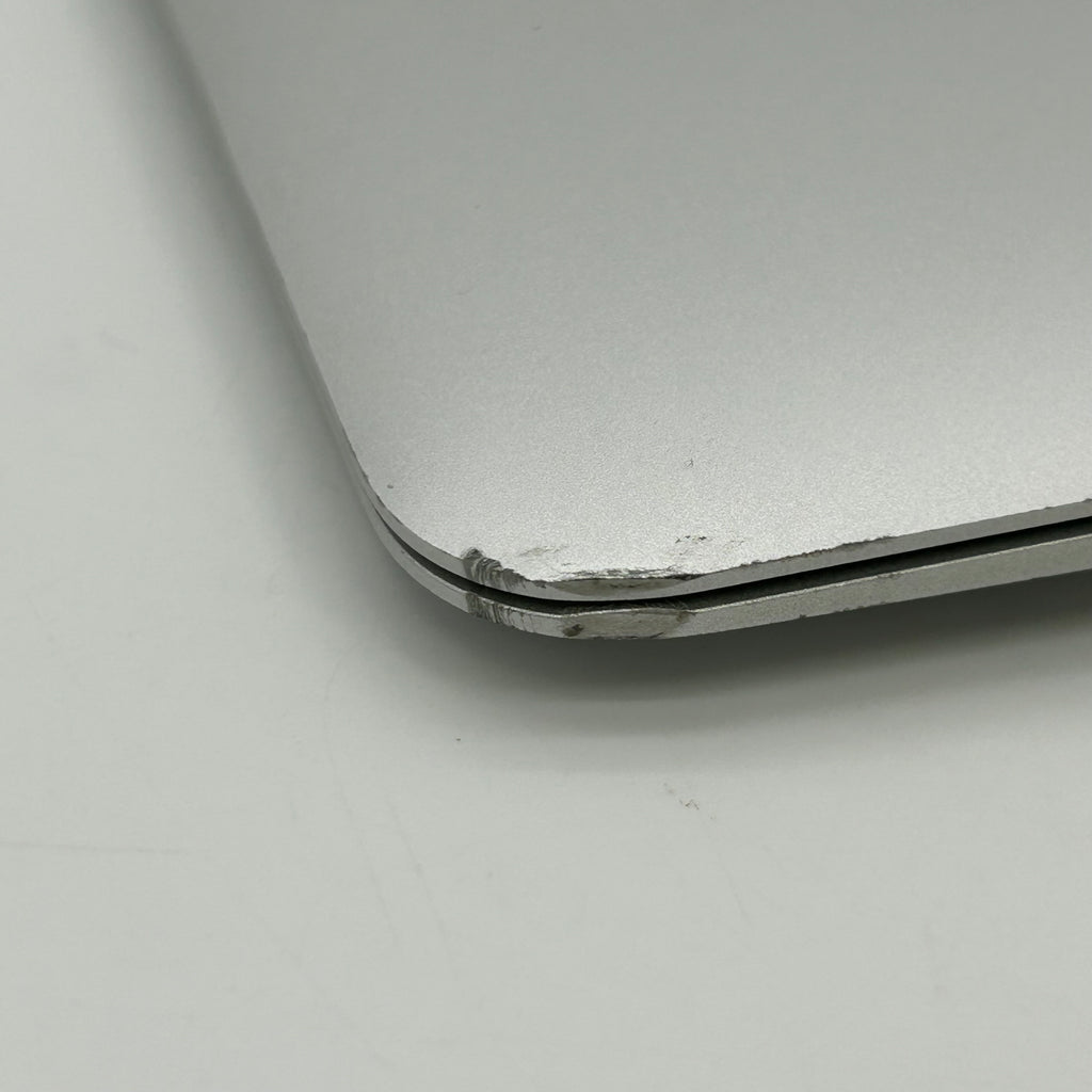 Apple MacBook Air 13 A1466 | 1.8GHz i5 | 8GB | 128GB | Only 31 Battery Cycles