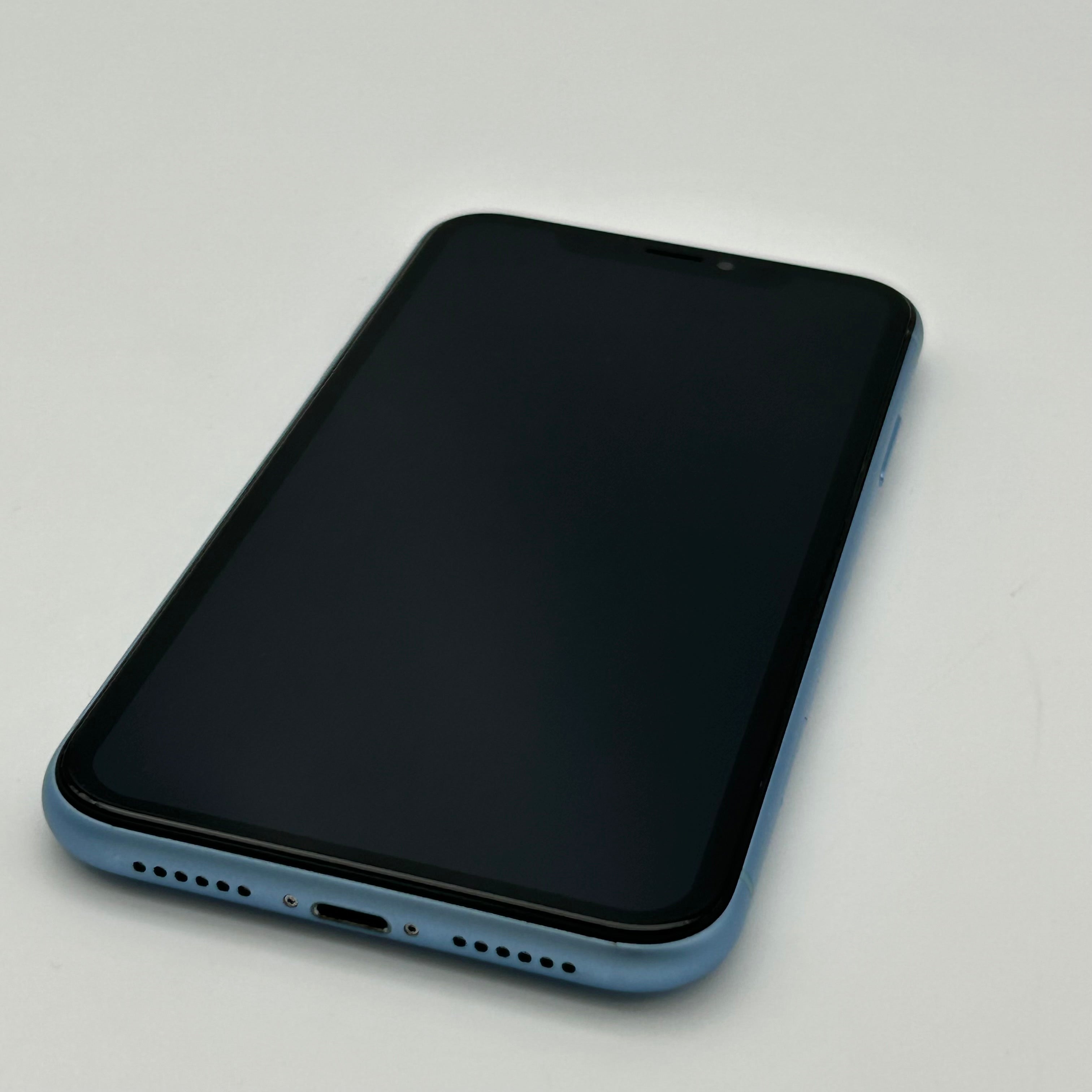 Apple iPhone XR 64GB – Blue Unlocked - Used