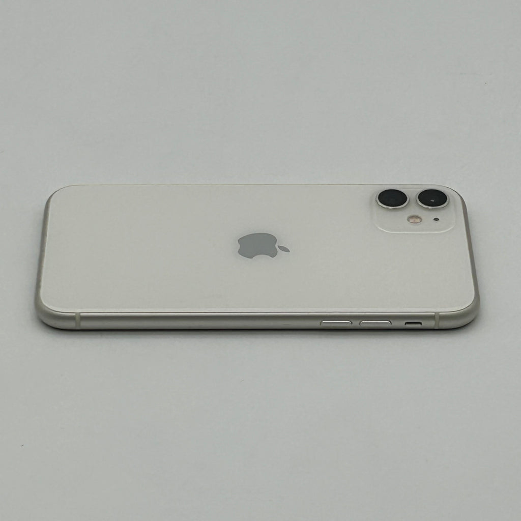 Apple iPhone 11 - 64GB - White (AT&T) MH8E3LL/A 81% BH