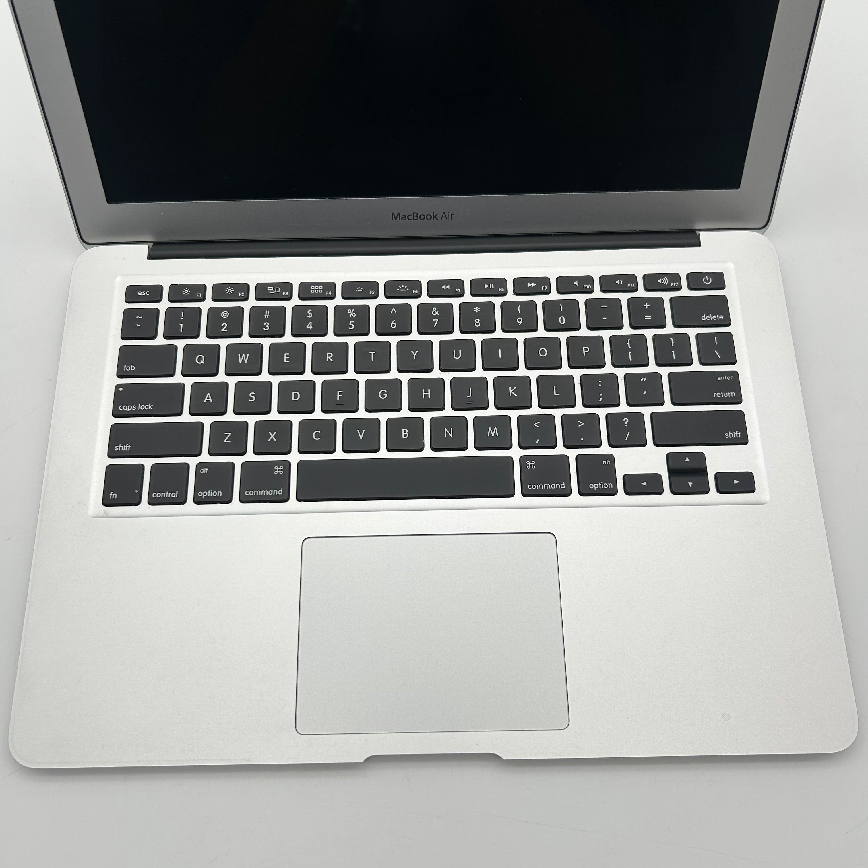 Apple MacBook Air A1466 Core i5 1.6Ghz 8GB RAM 256GB