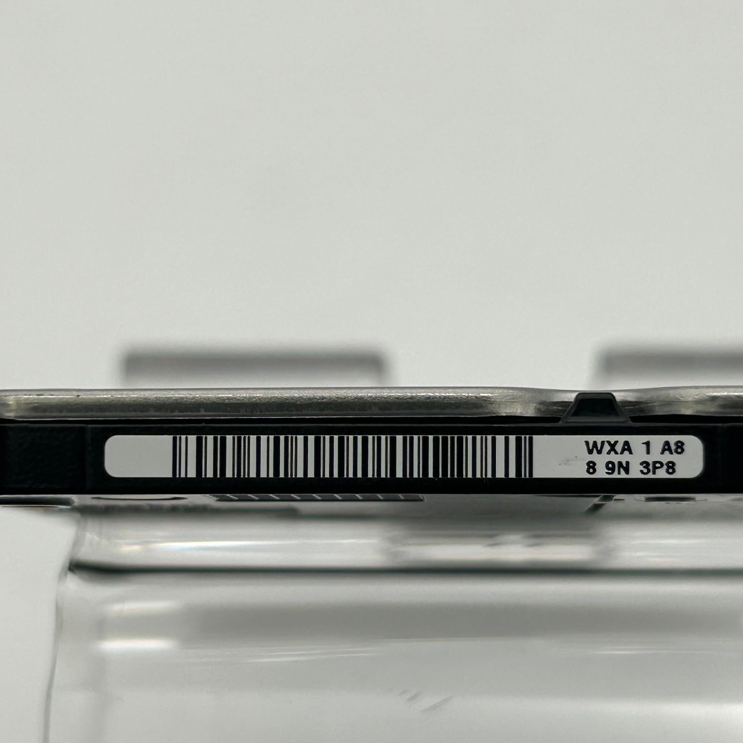 Western Digital WD3200LUCT 320GB 2.5" Hard Drive Silver