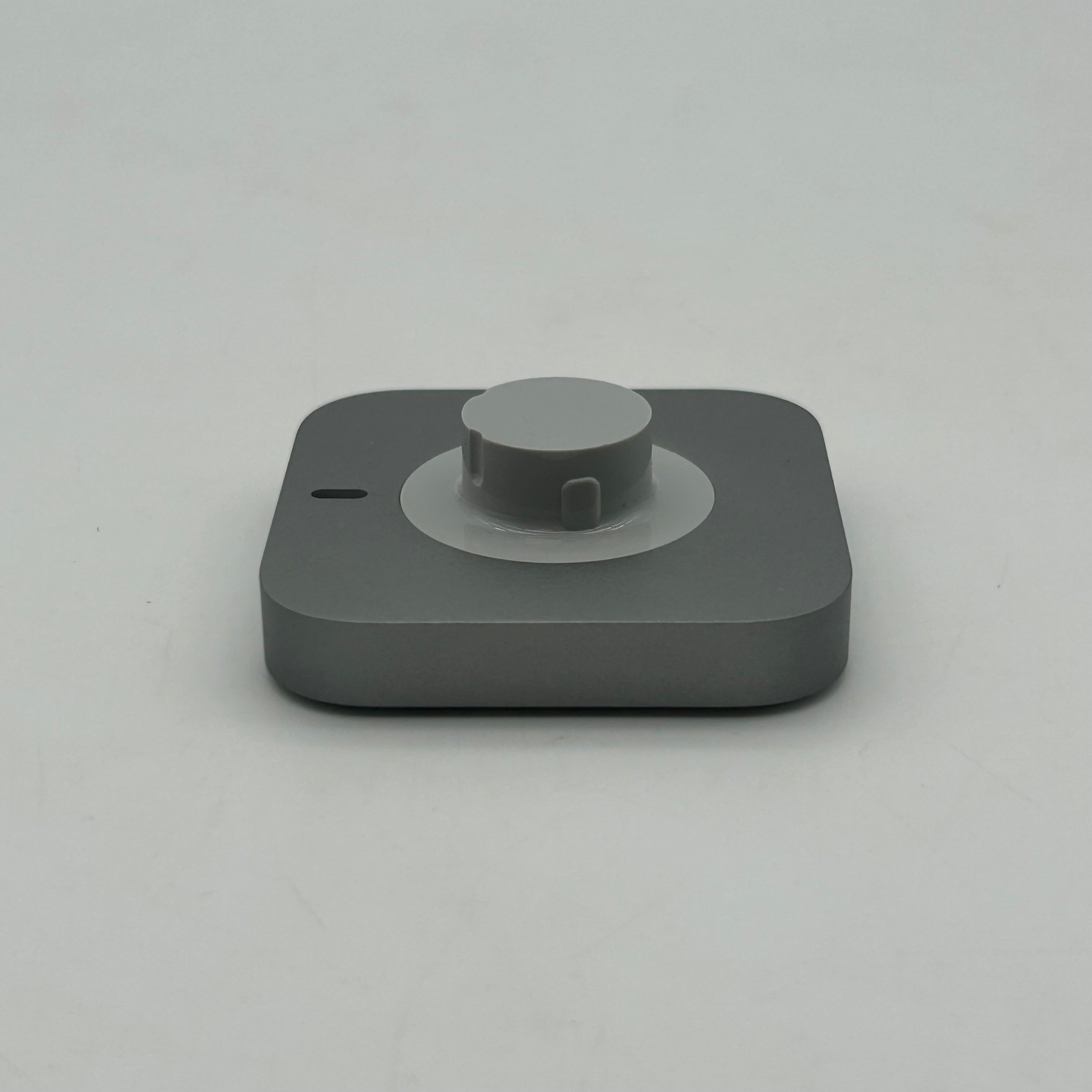Oura Ring 4 - Size 7 (Gold) w/ Charging Base & Box