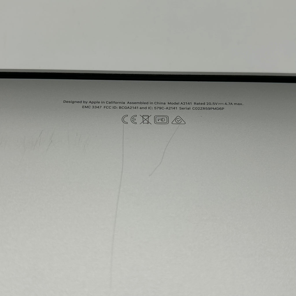 2020 Apple MacBook Pro 16" A2141 Core i7 16GB RAM 512GB SSD - *READ*