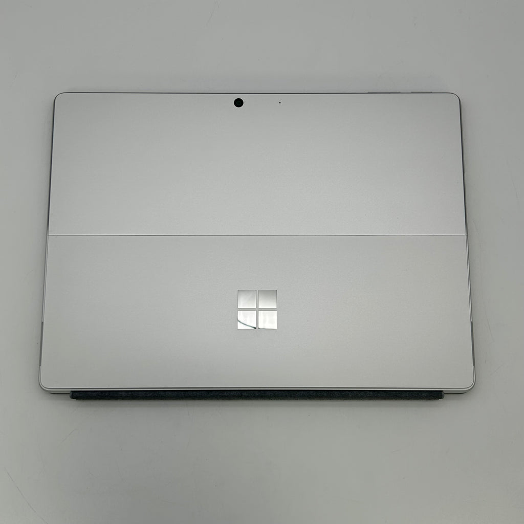 Microsoft Surface Pro 9 13-inch i5-1235U 8GB RAM 128GB SSD Silver w/ Keyboard