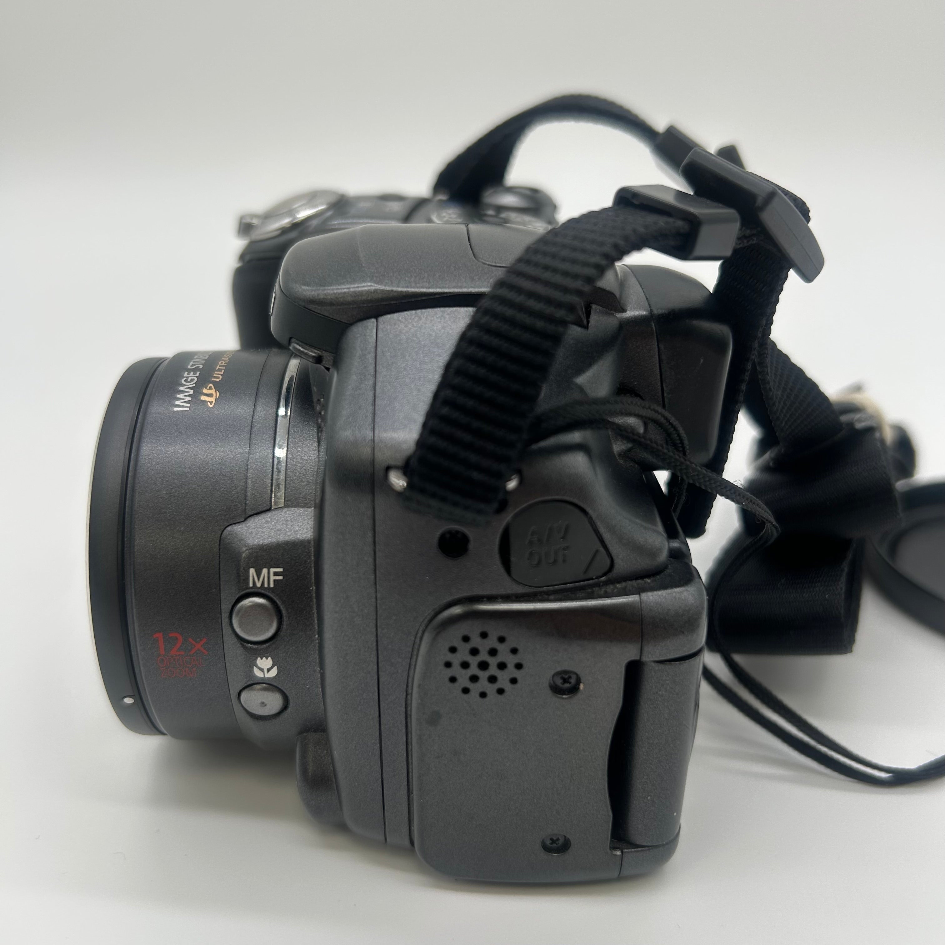 Canon PowerShot S3IS Black Digital Camera Used Serial Number 4328522964