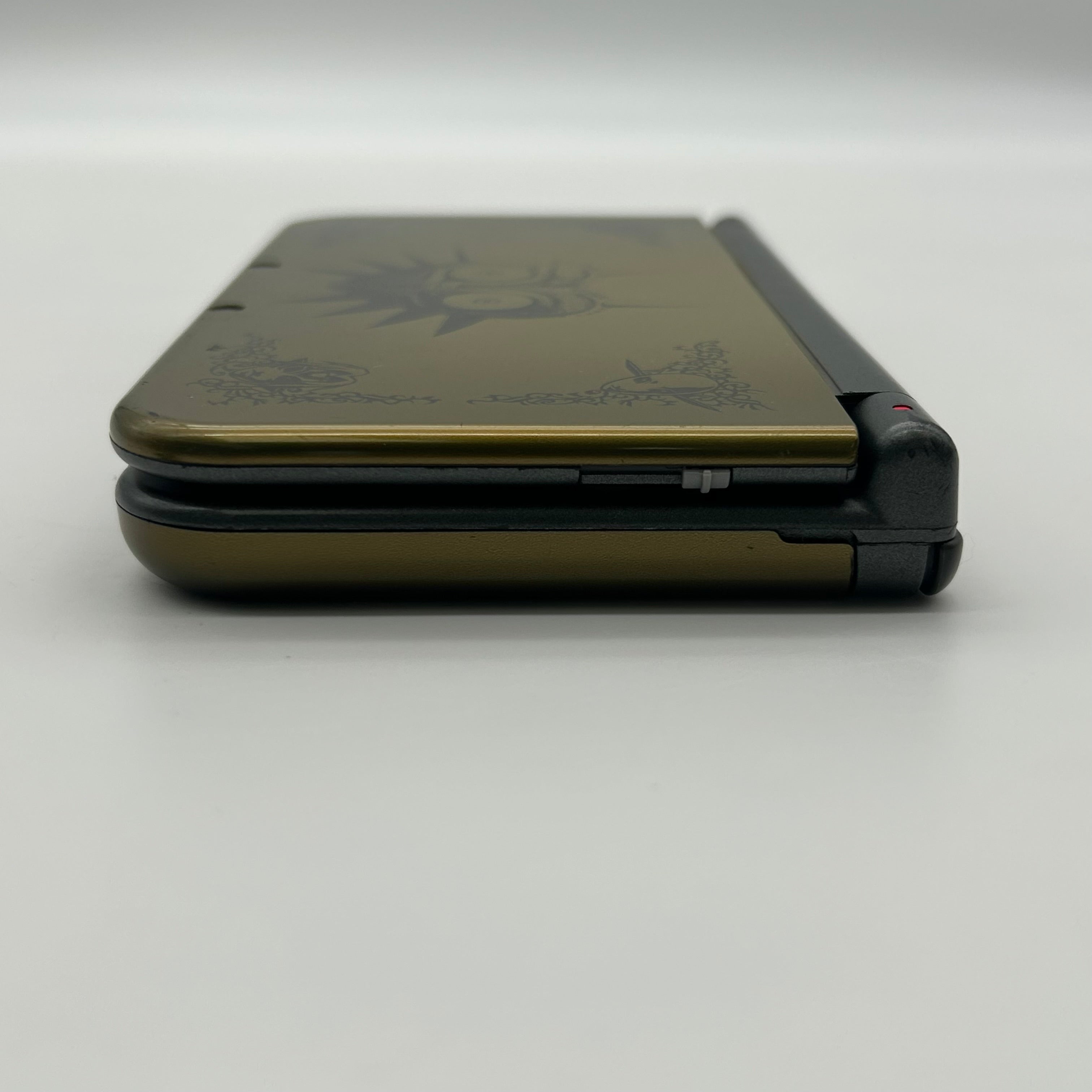 New Nintendo 3DS XL Zelda Majora's Mask Limited Edition Console
