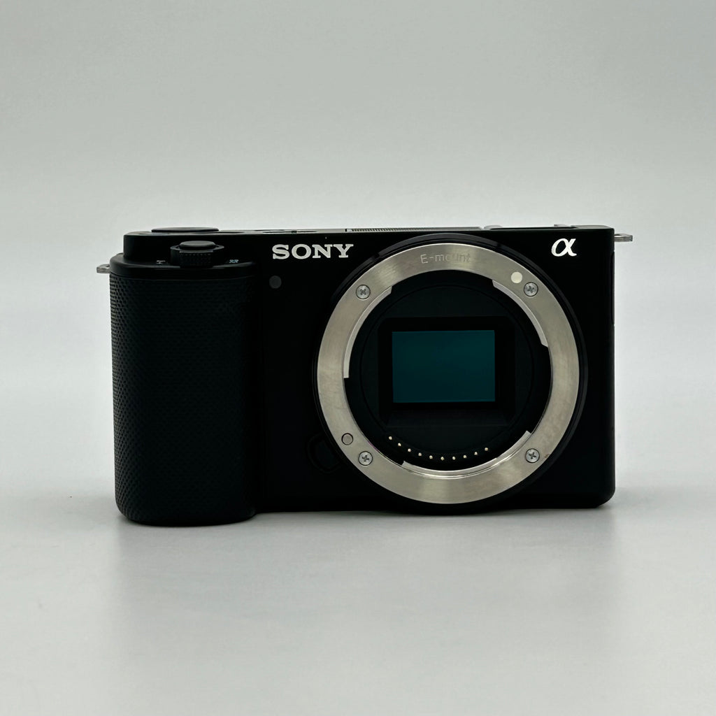 Sony ZV-E10 Mirrorless Camera with E PZ 16-50mm F3.5-5.6 OSS - Black - Used With Box