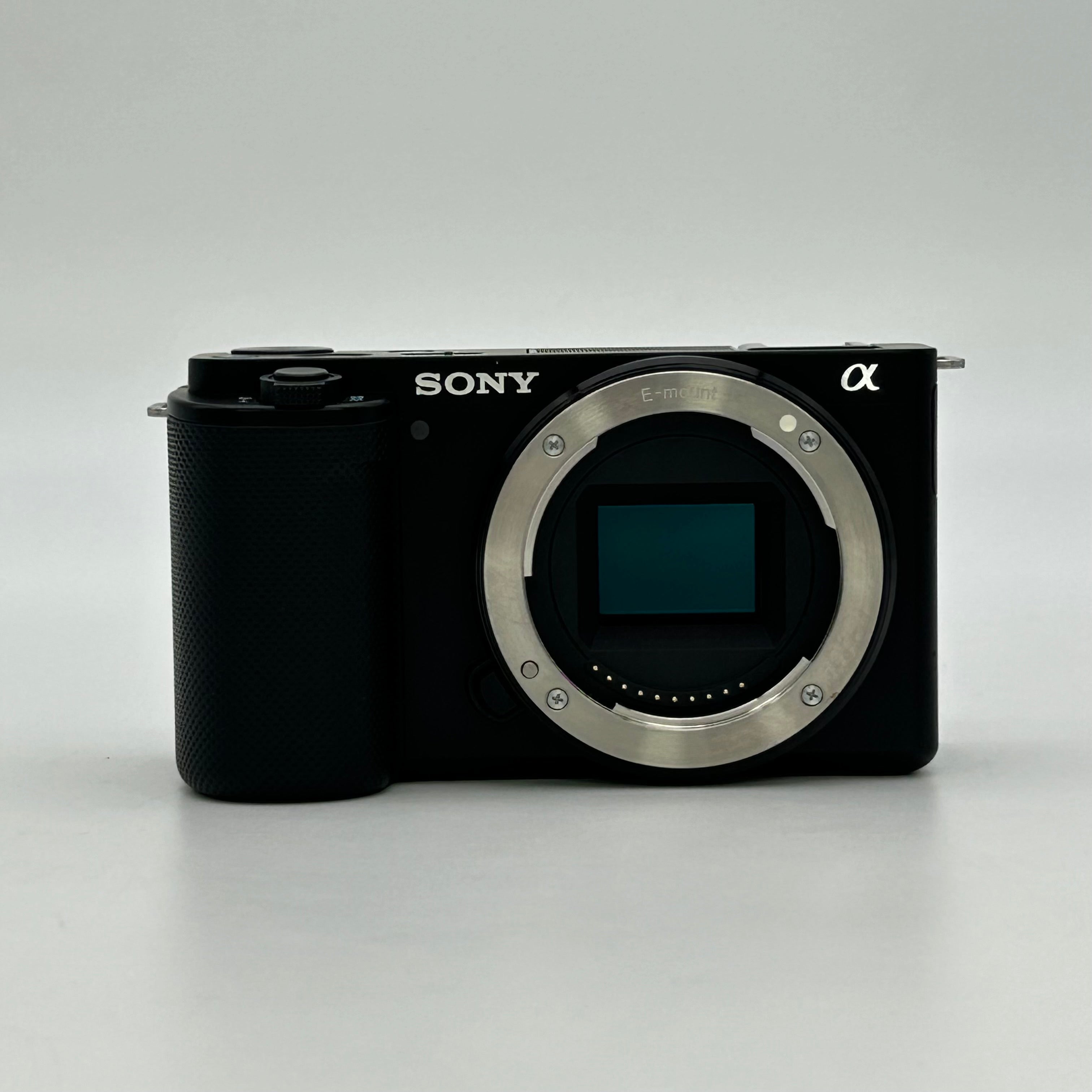 Sony ZV-E10 Mirrorless Camera with E PZ 16-50mm F3.5-5.6 OSS - Black - Used With Box