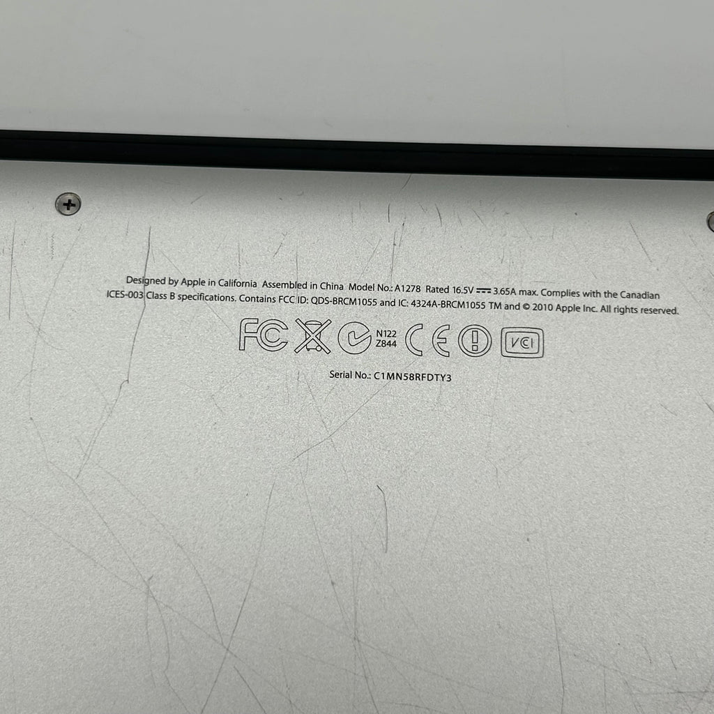 Apple MacBook Pro 13-inch A1278 For Parts/Repair