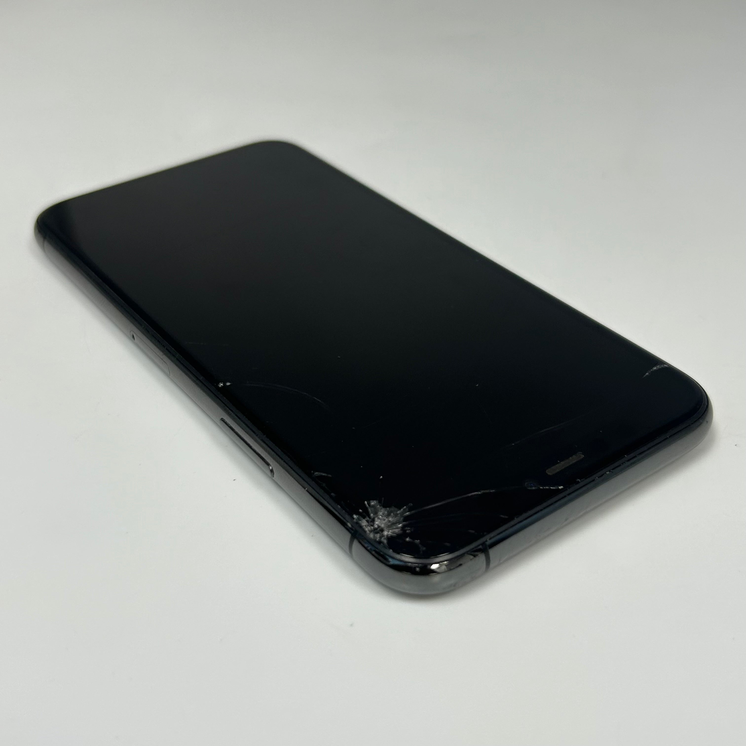 Apple iPhone 11 Pro 256GB Space Gray, Fully Unlocked (No Face ID)- *READ