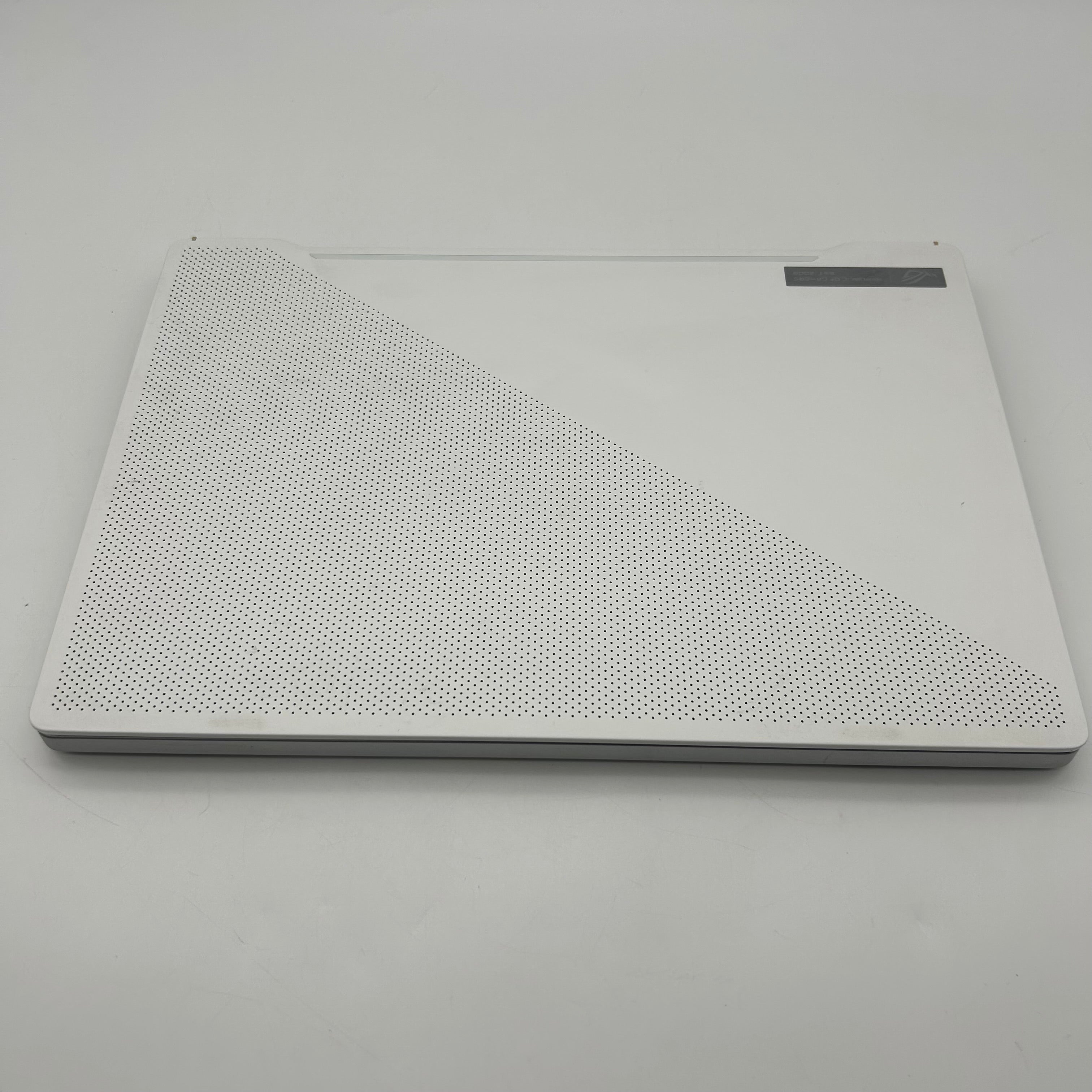 Asus ROG Zephyrus G14 GA401 14" Ryzen 9 4900HS 16GB RAM 1TB SSD GeForce RTX 2060