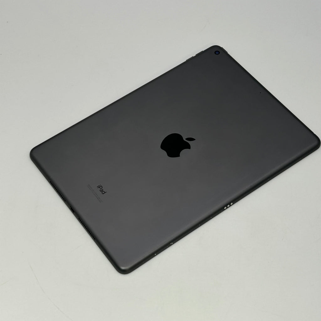 Apple iPad 8th Gen 32GB Silver Wi-Fi 10.2 Tablet A2270
