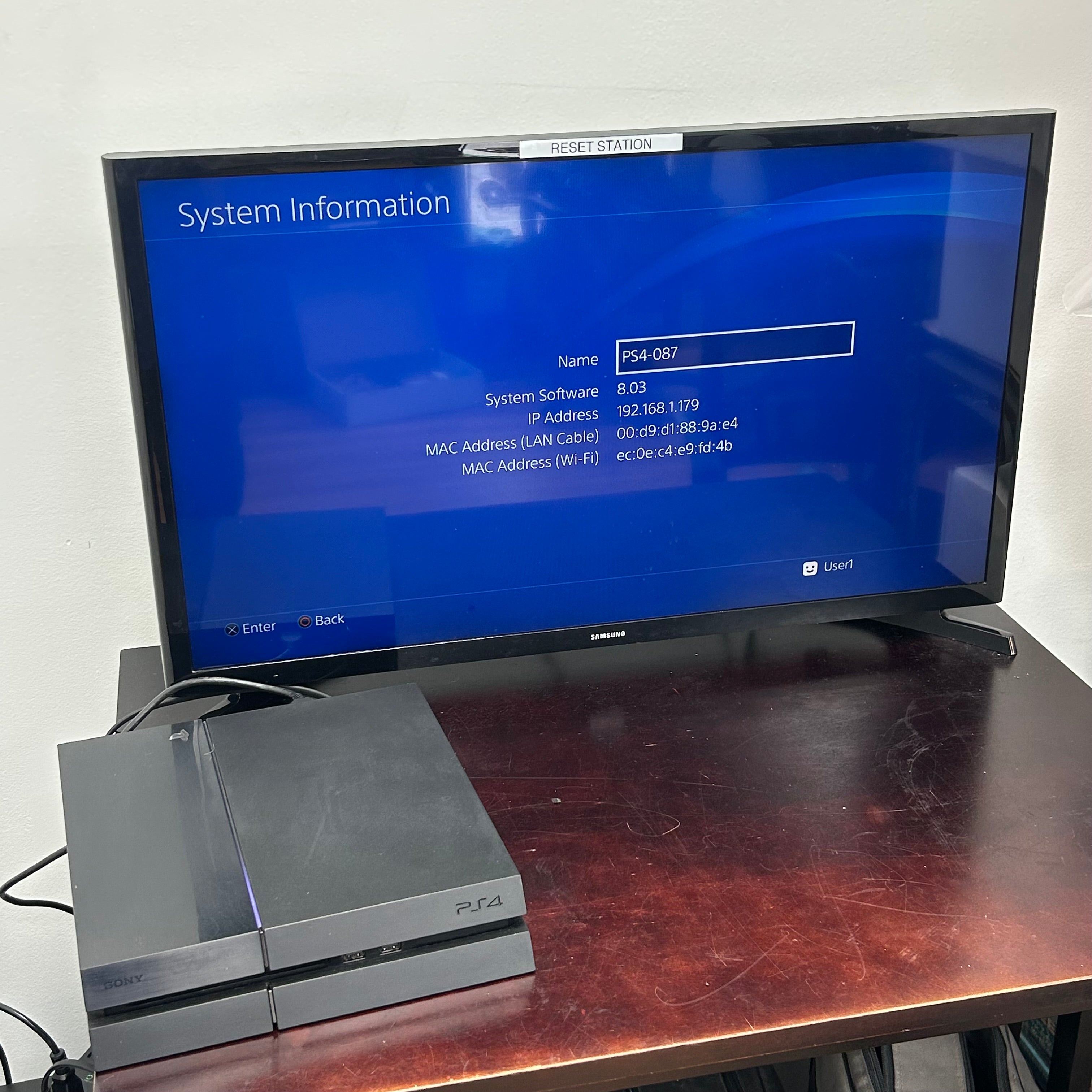Sony PlayStation PS4 CUH-1115A 500GB Console w/4 Games - Tested