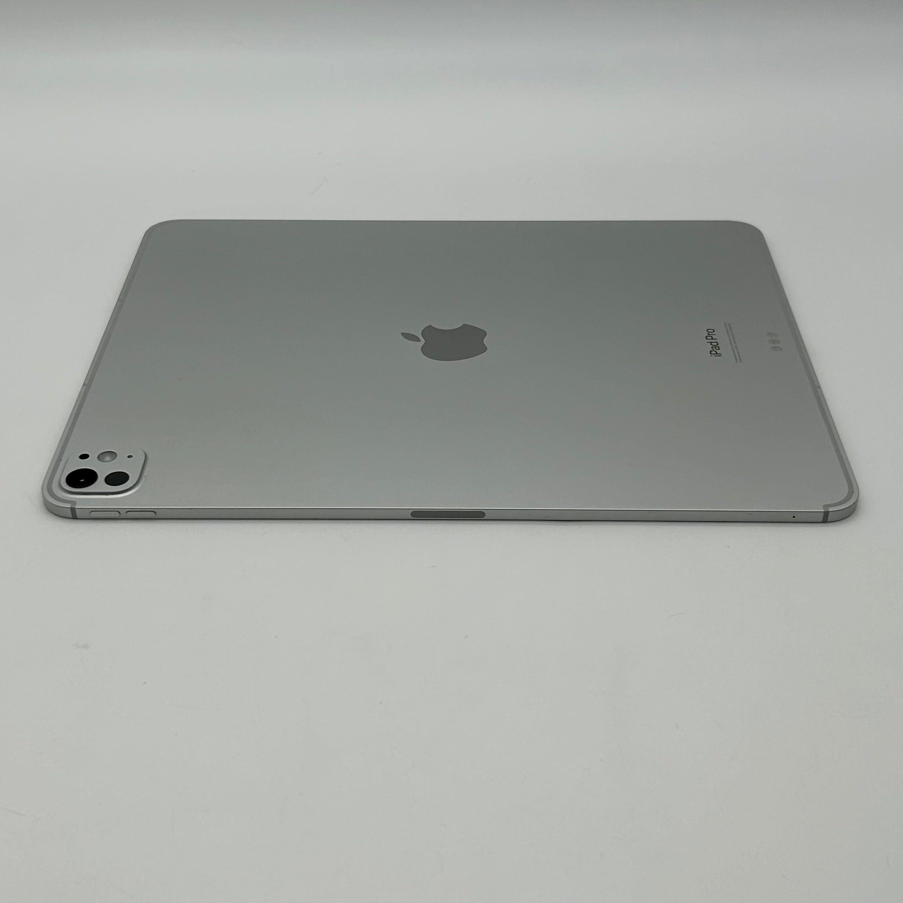 Apple iPad Pro 13-inch M4 Wi-Fi + Cellular A2926 MVXT3LL/A 256GB Battery 100%
