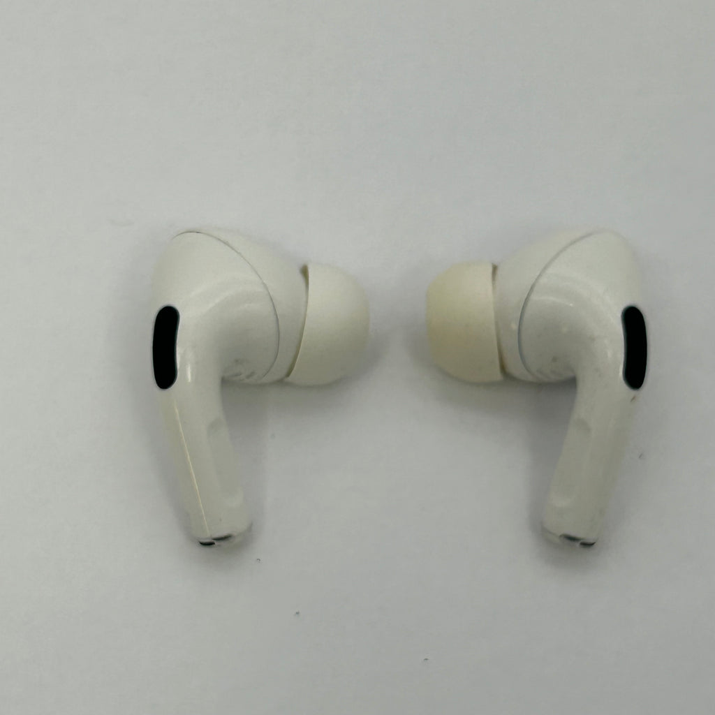 Apple AirPods Pro 1st Gen with Wireless Charging Case A2190 - Complete Set Used