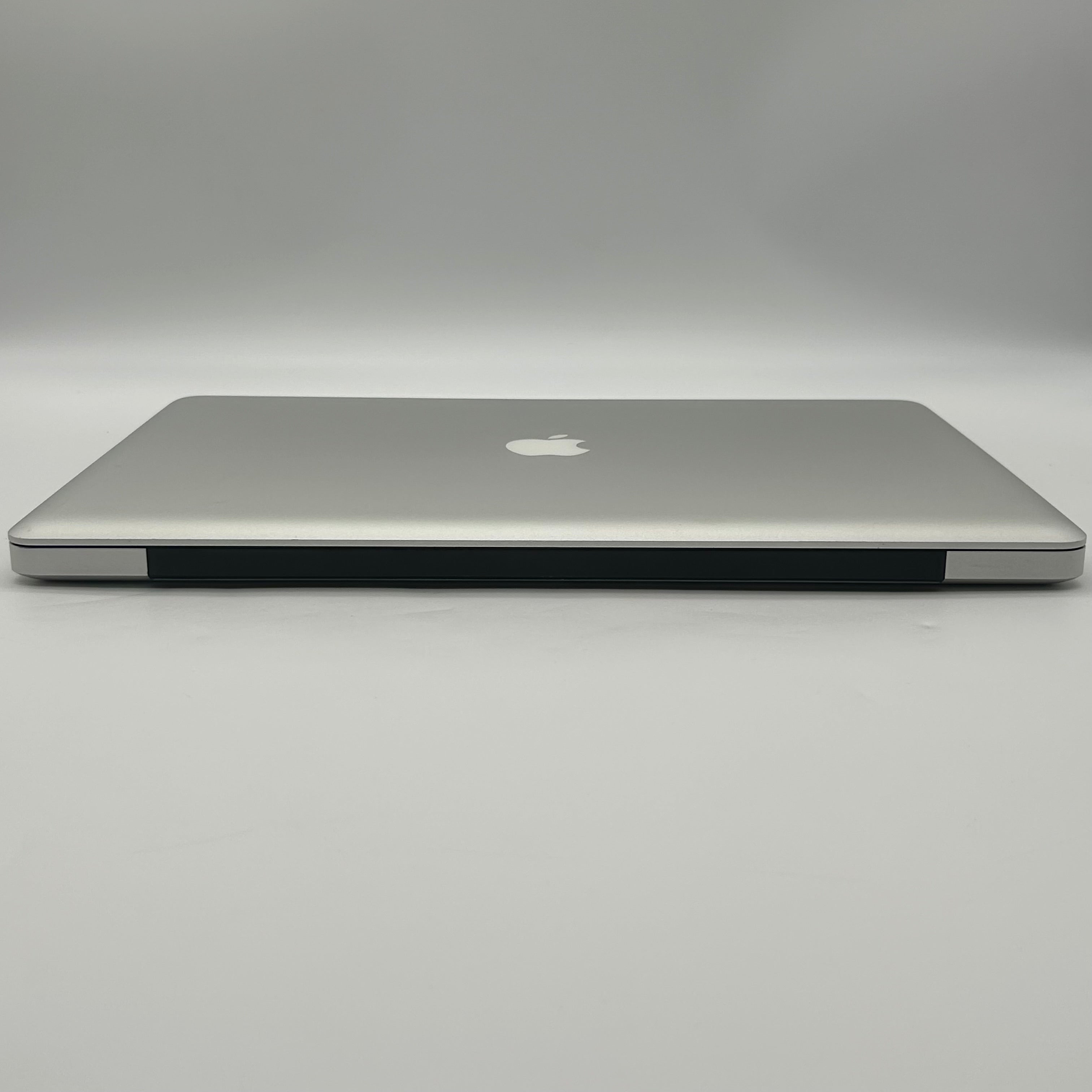 Apple Macbook Pro 17" A1297 Mid 2010 i7 2.2GHz 256GB SSD 4GB High Sierra