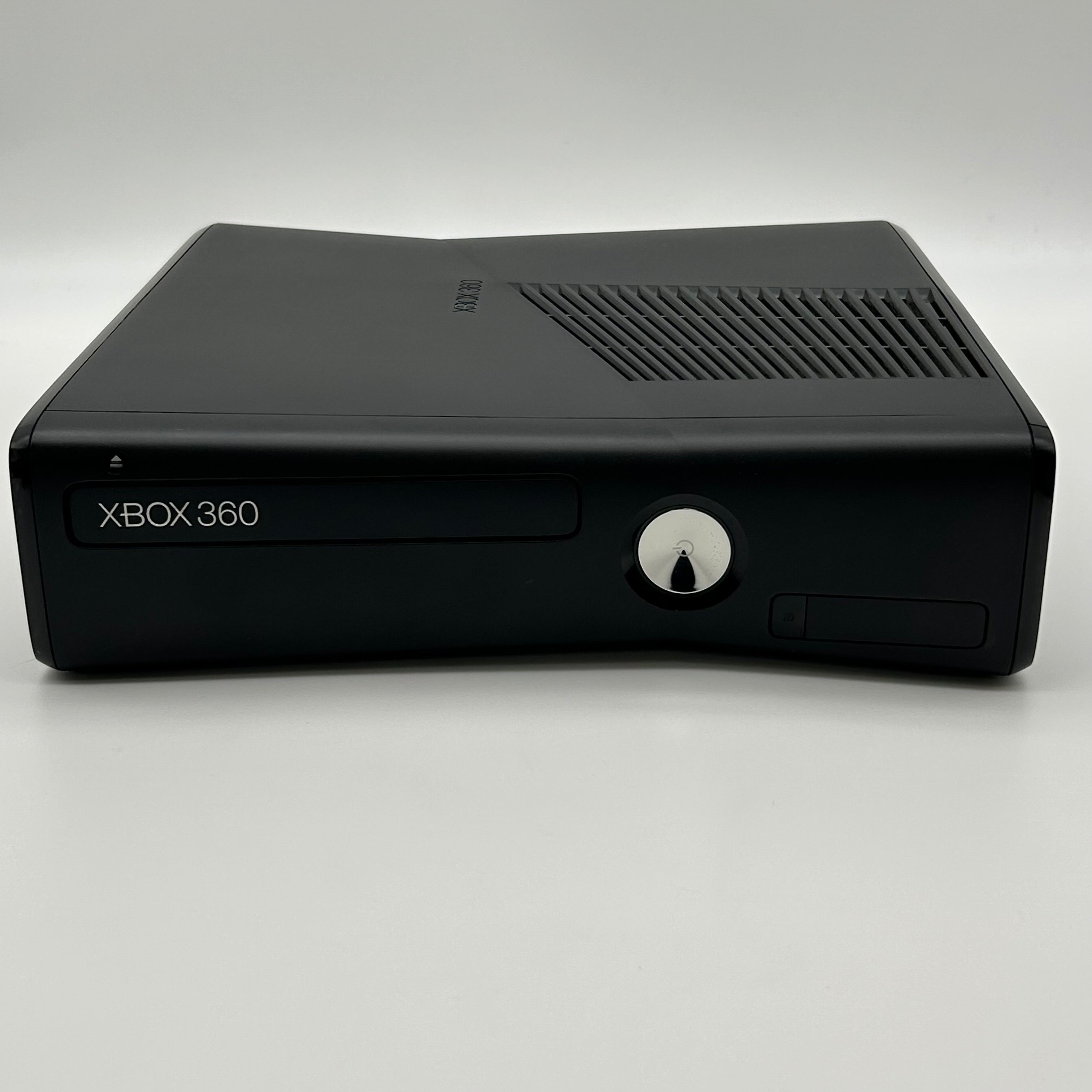 Xbox 360 S Slim Bundle 1439 Console 250GB - Used